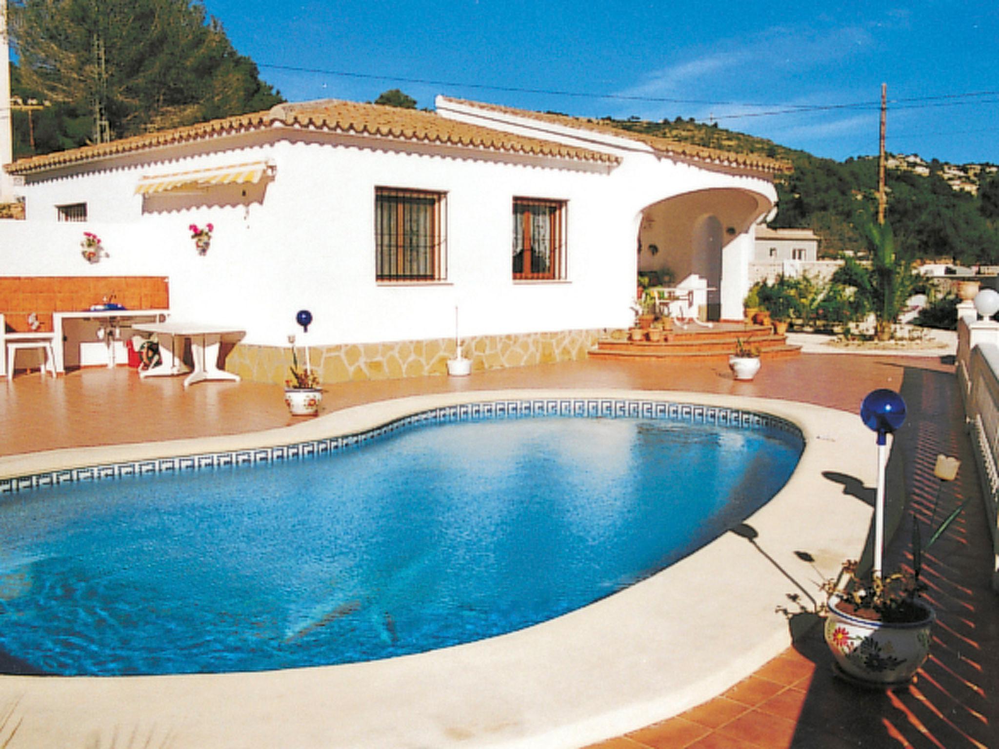 Foto 2 - Casa de 3 habitaciones en Calpe con piscina privada y jardín