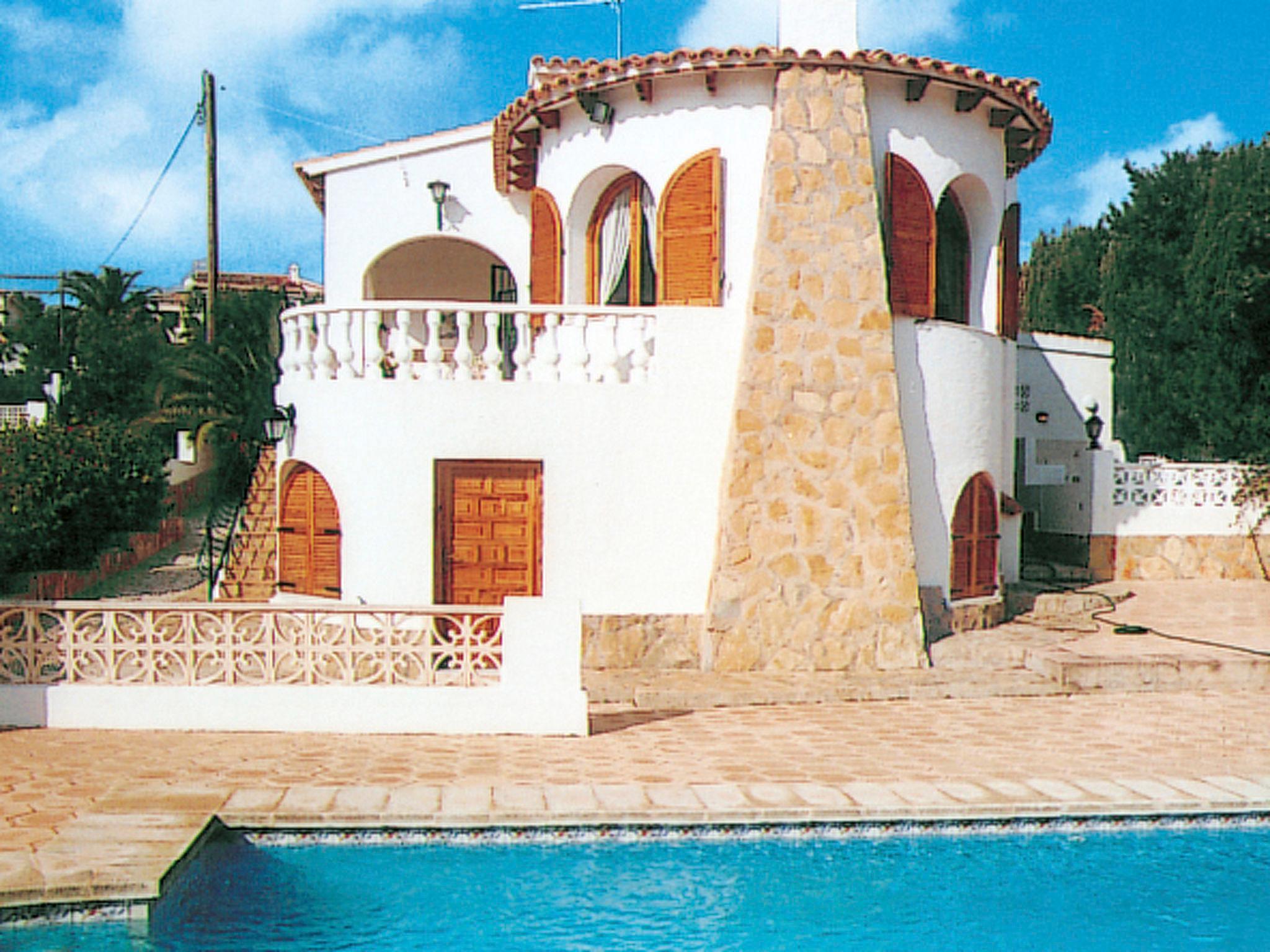 Foto 3 - Casa de 2 habitaciones en Calpe con piscina privada y terraza