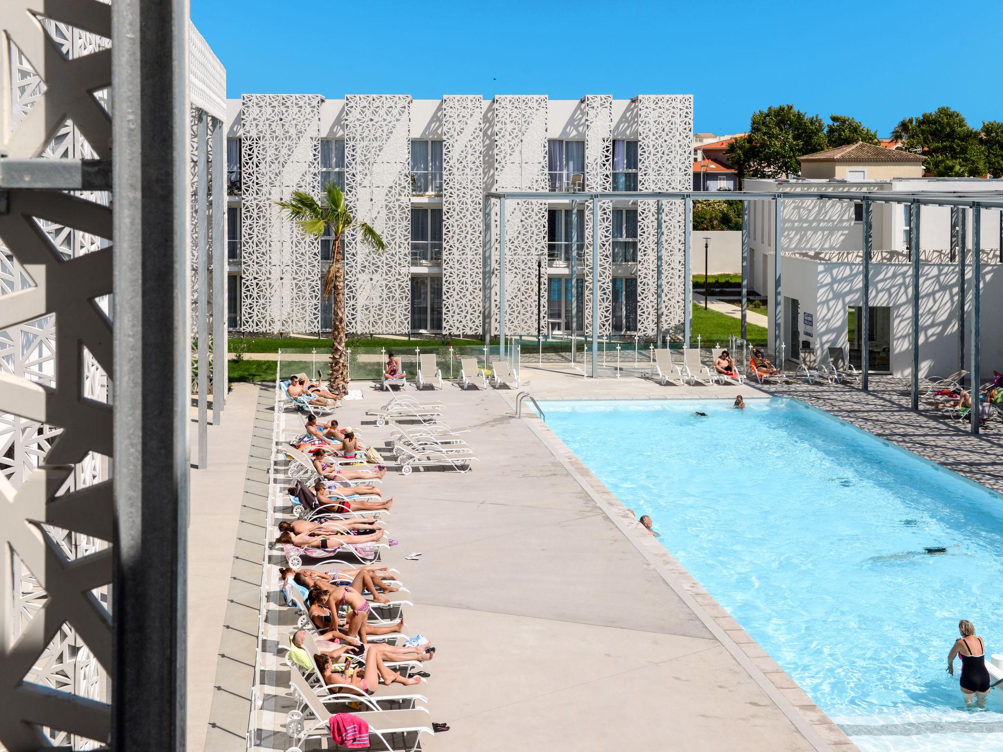 Foto 15 - Haus mit 2 Schlafzimmern in Agde mit schwimmbad und blick aufs meer