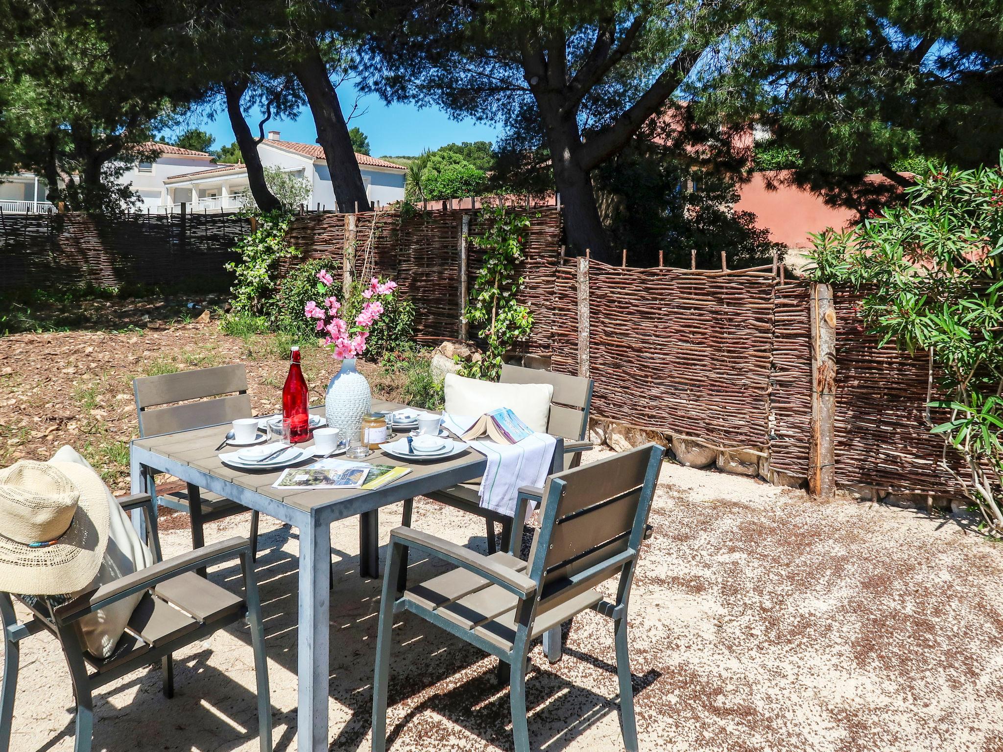 Photo 14 - Maison de 2 chambres à Paradou avec piscine et jardin