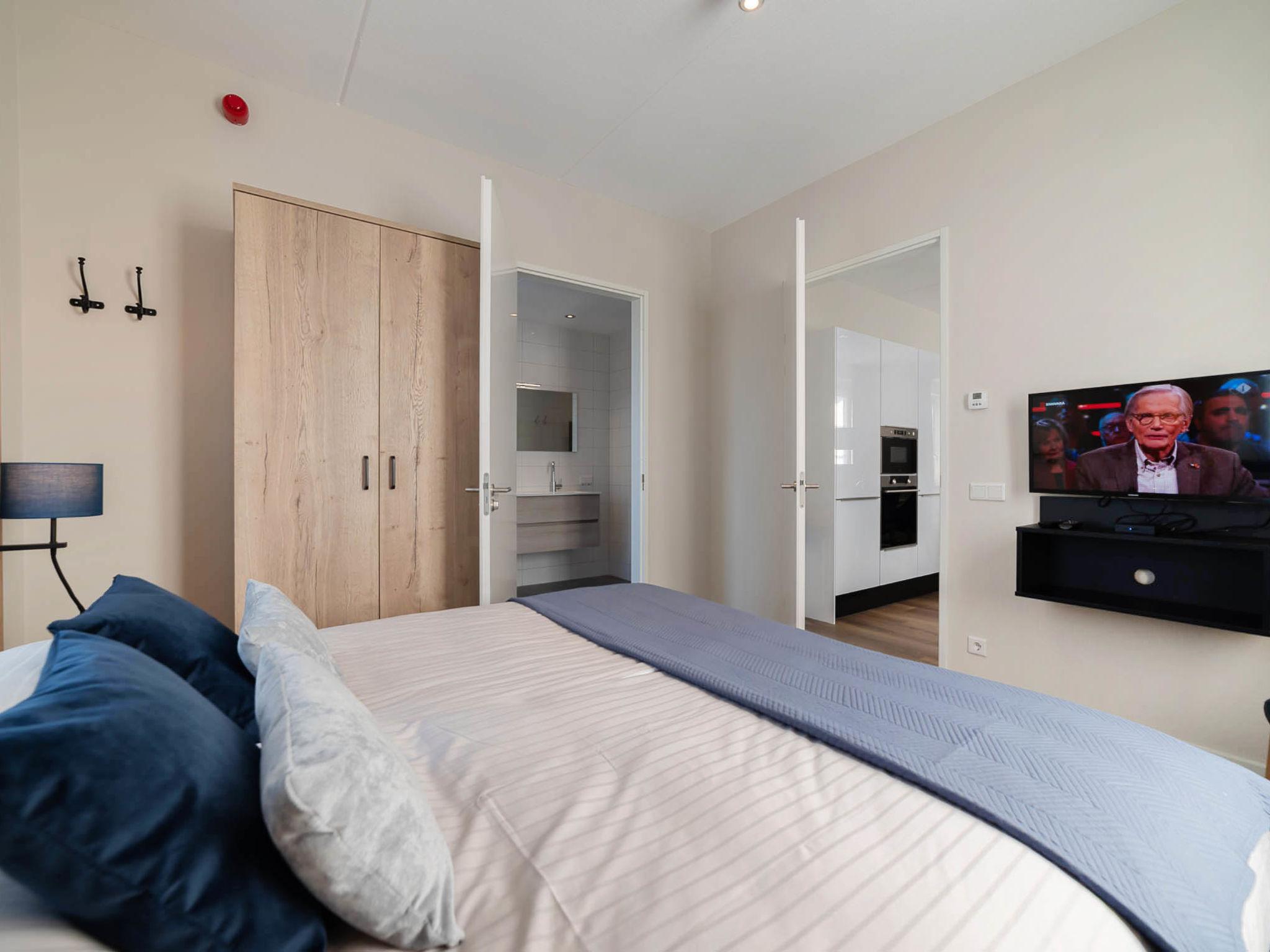 Photo 9 - 2 bedroom Apartment in Colijnsplaat with sauna and hot tub