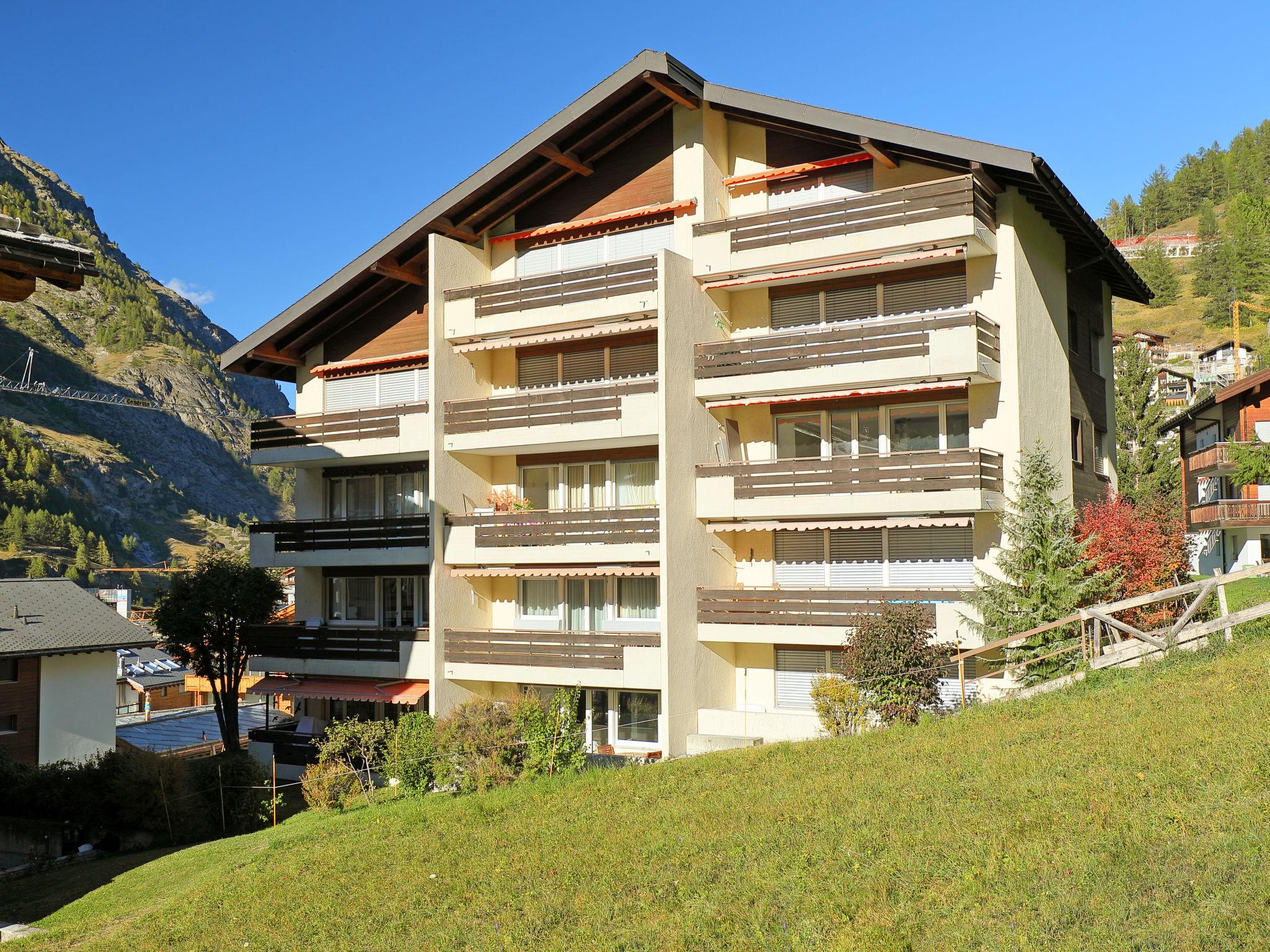 Foto 1 - Apartamento en Zermatt con vistas a la montaña