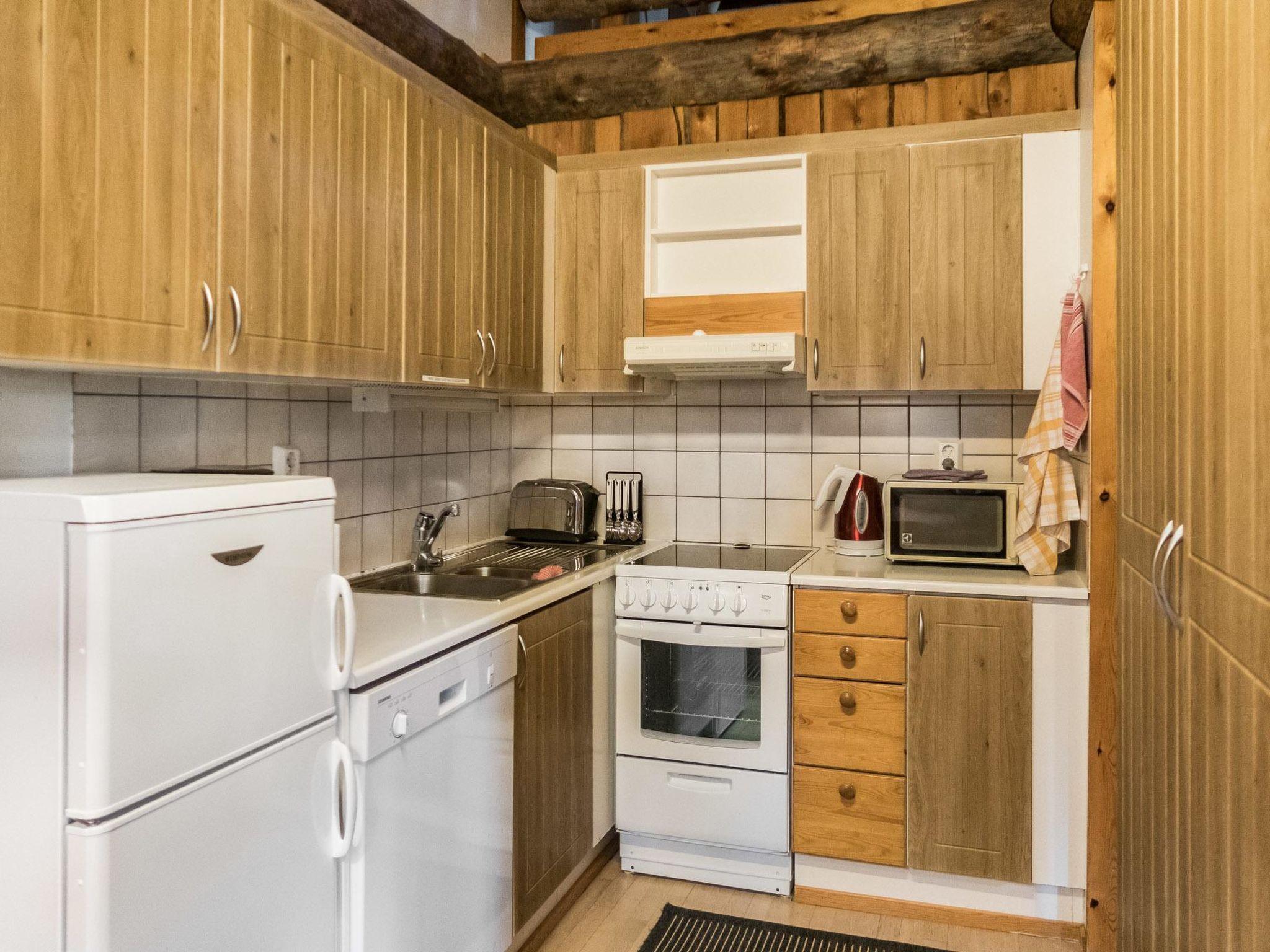 Foto 5 - Haus mit 1 Schlafzimmer in Sotkamo mit sauna