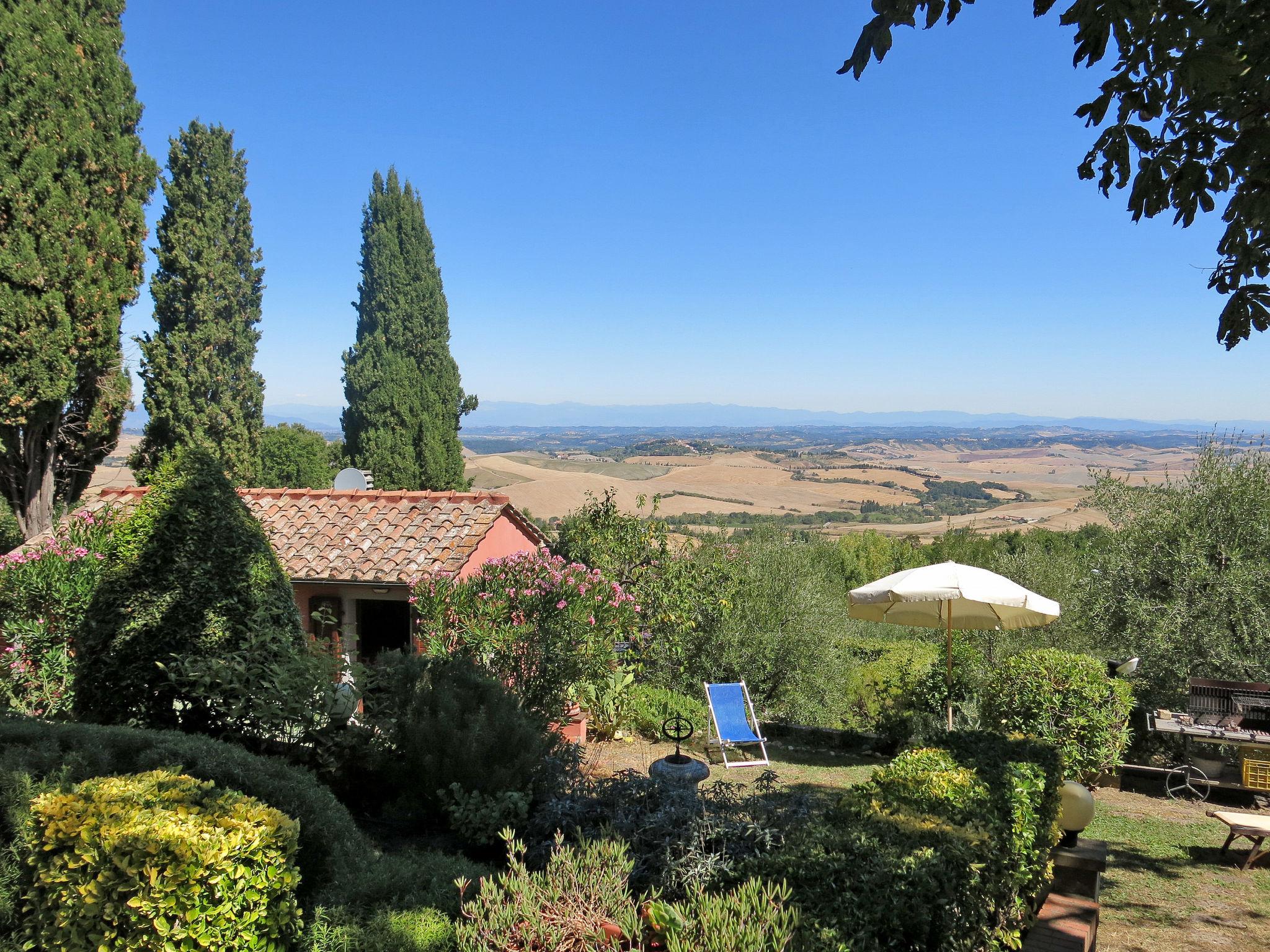 Foto 25 - Casa de 4 quartos em Lajatico com piscina privada e jardim