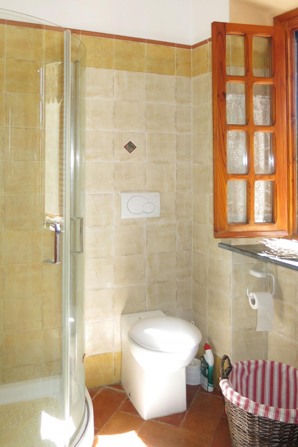 Photo 14 - 3 bedroom House in Lajatico with swimming pool and garden