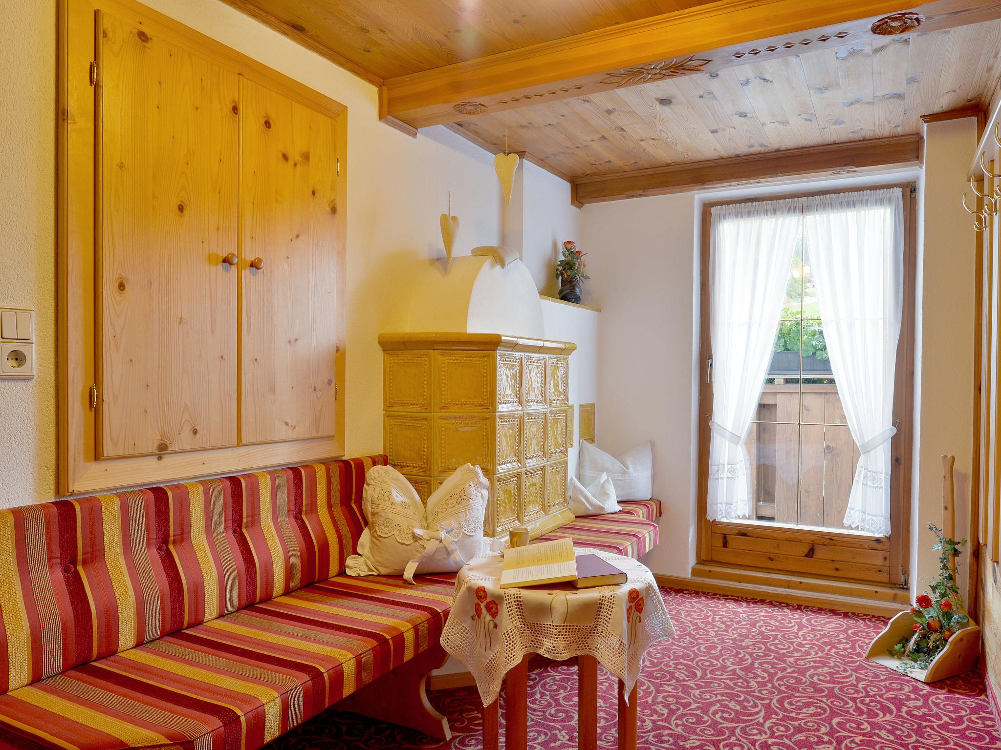 Foto 4 - Appartamento con 4 camere da letto a Bruck am Ziller con terrazza e vista sulle montagne
