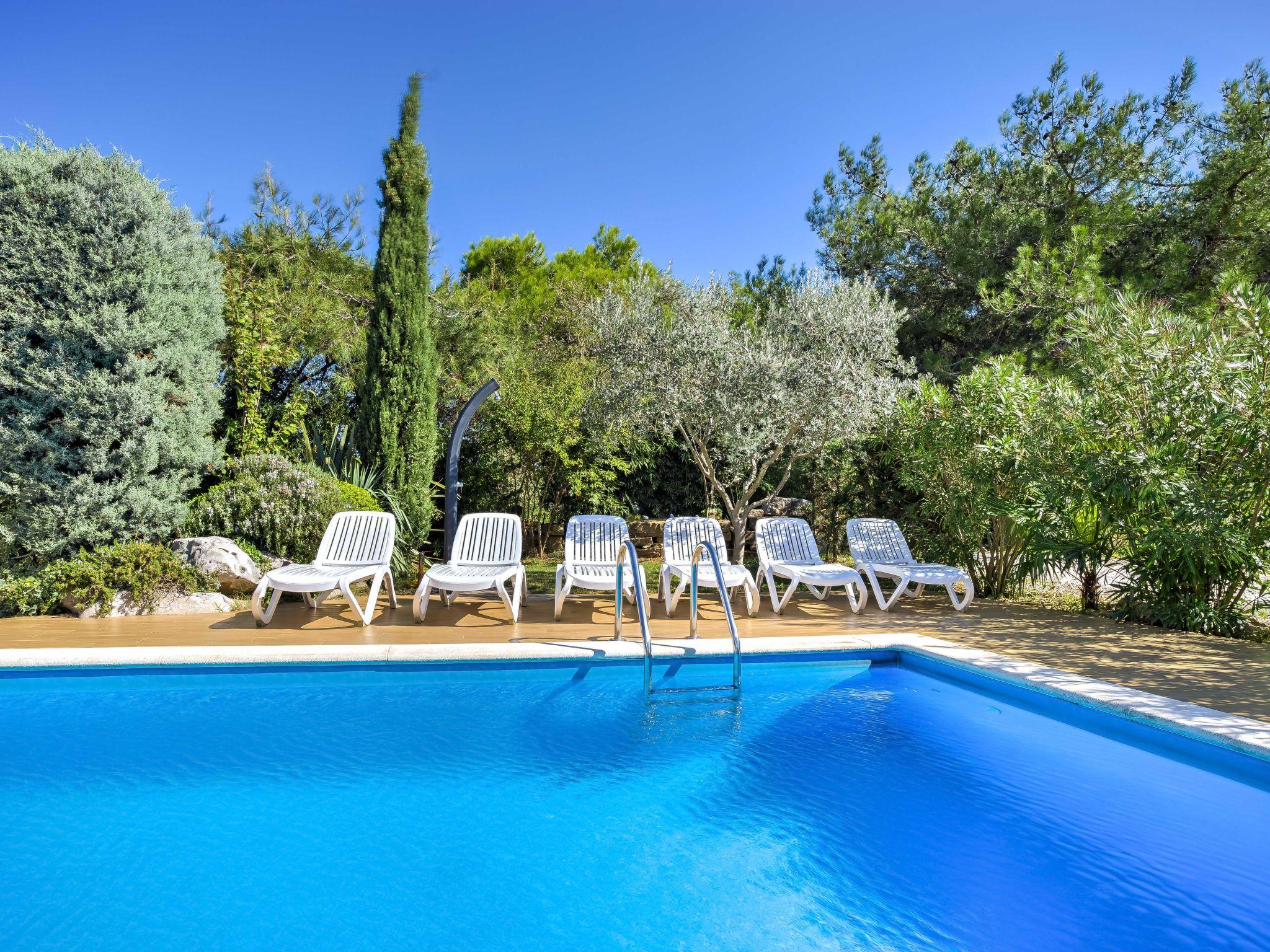 Photo 7 - Appartement de 2 chambres à Umag avec piscine et jardin