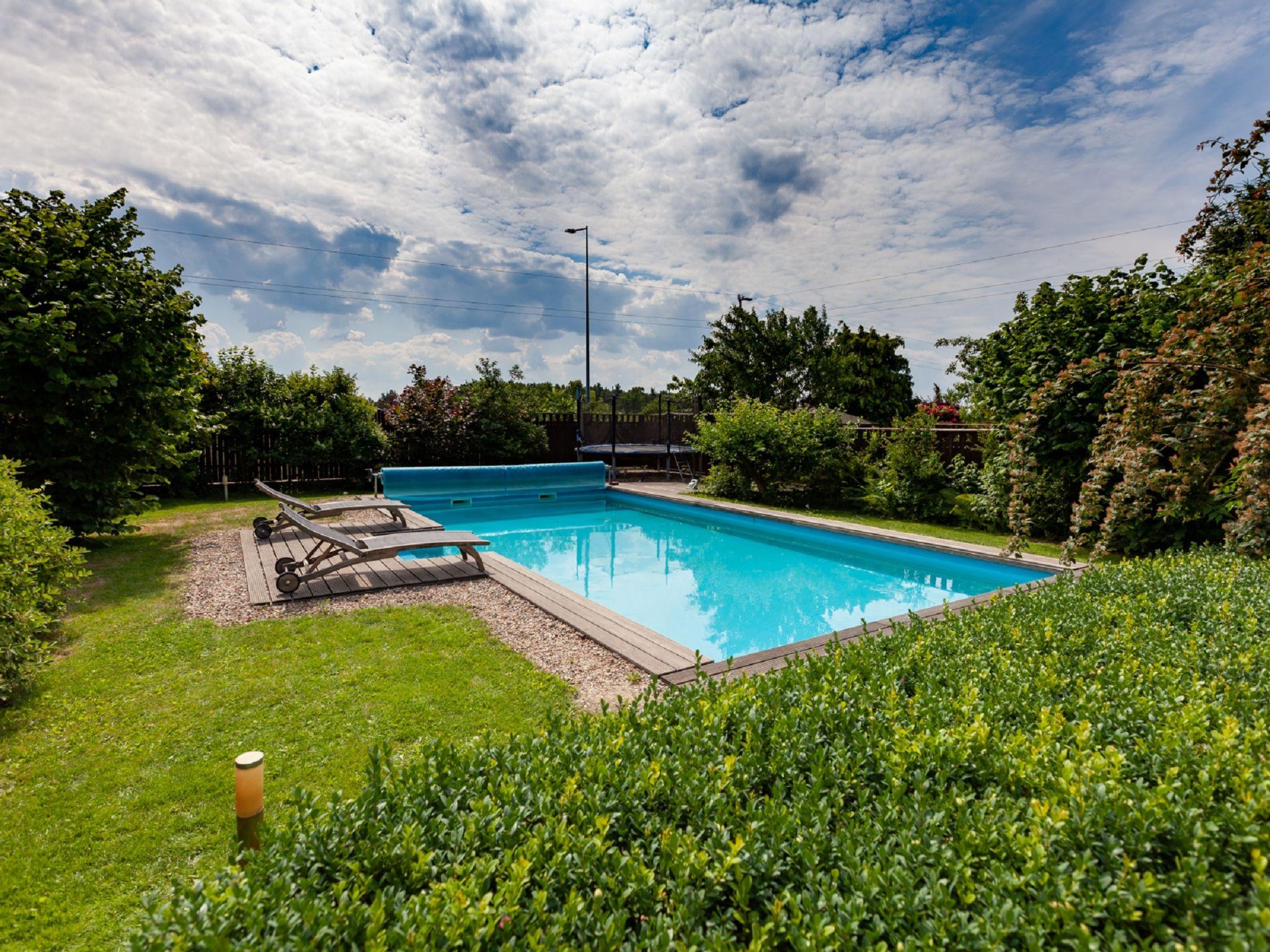 Foto 1 - Casa de 4 habitaciones en Sława con piscina privada y jardín