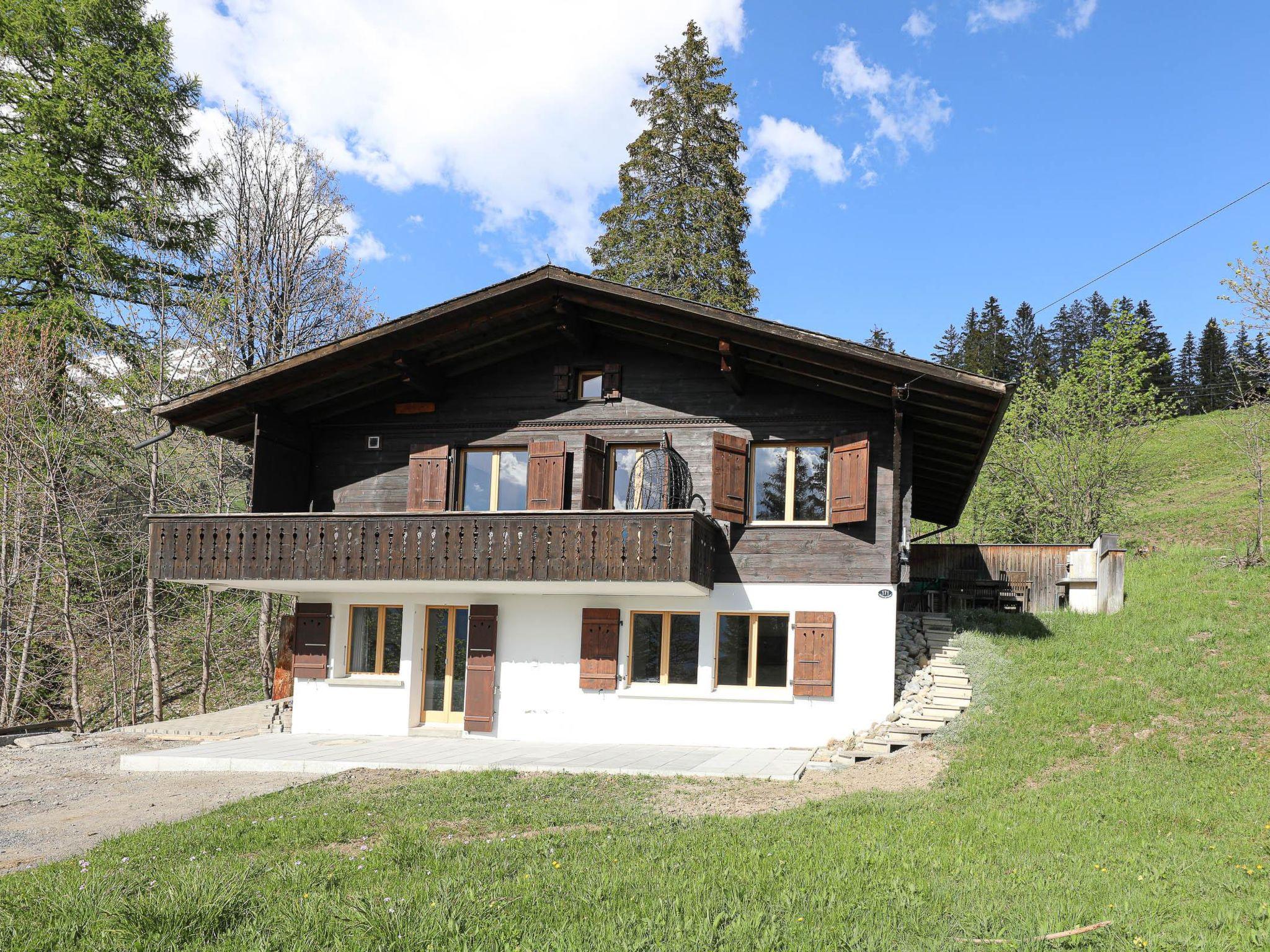 Foto 1 - Apartamento de 4 quartos em Lenk com sauna e vista para a montanha