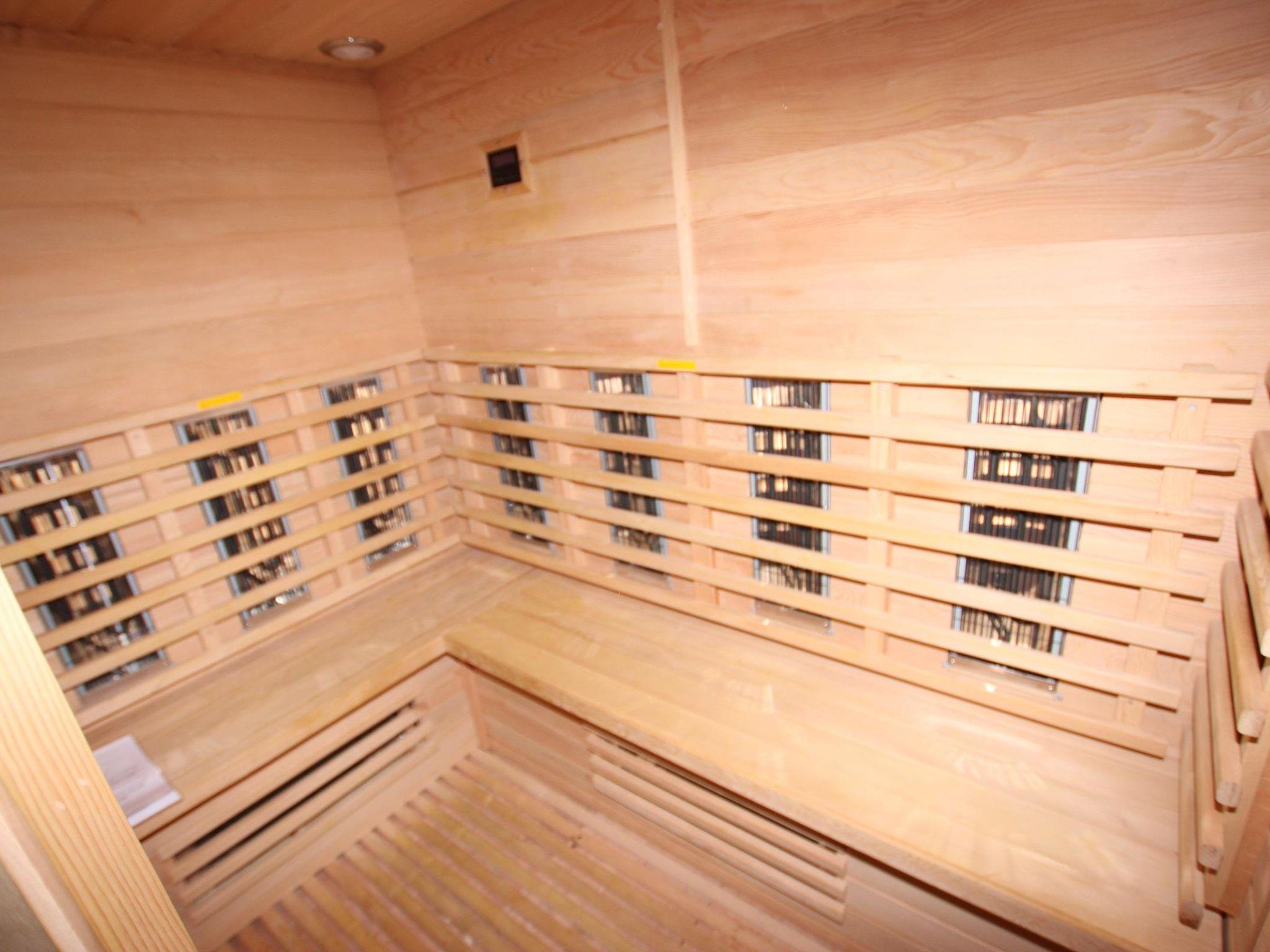 Photo 30 - 4 bedroom Apartment in Lenk with sauna