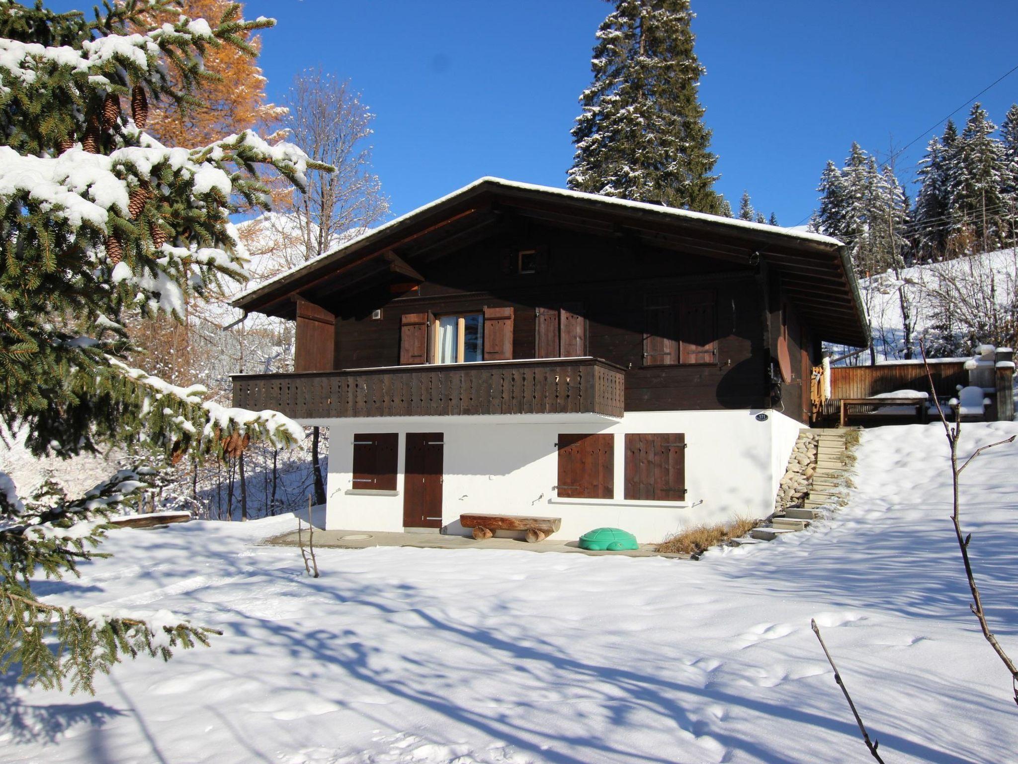 Foto 7 - Apartamento de 4 habitaciones en Lenk con sauna