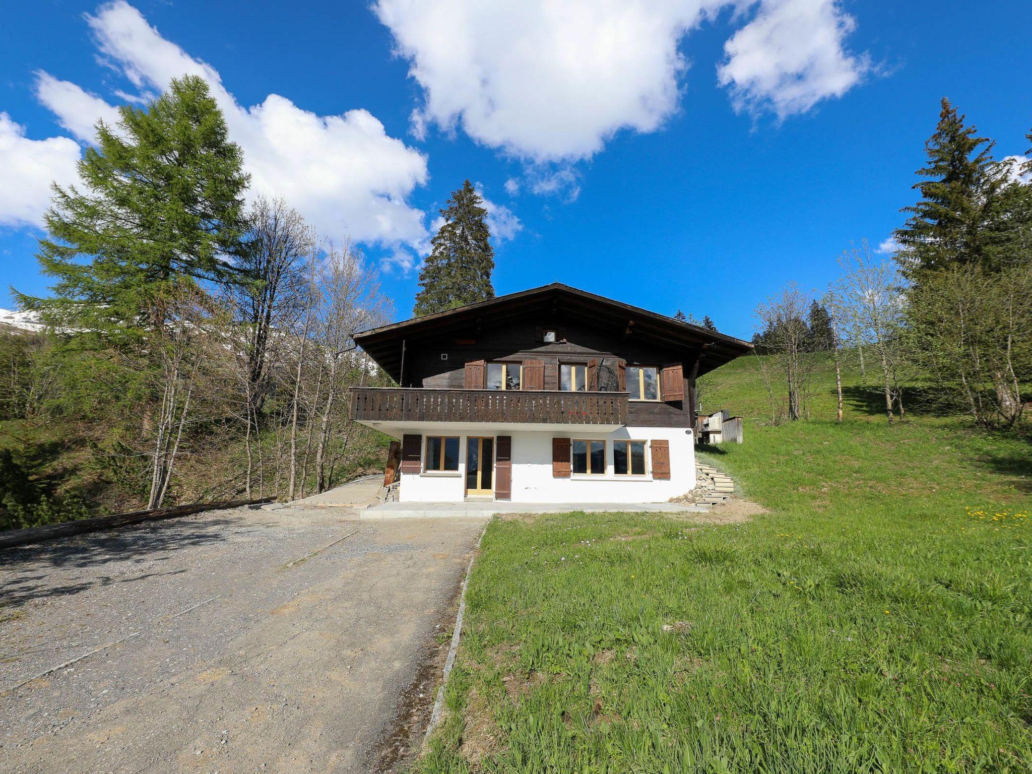 Foto 6 - Appartamento con 4 camere da letto a Lenk con sauna e vista sulle montagne