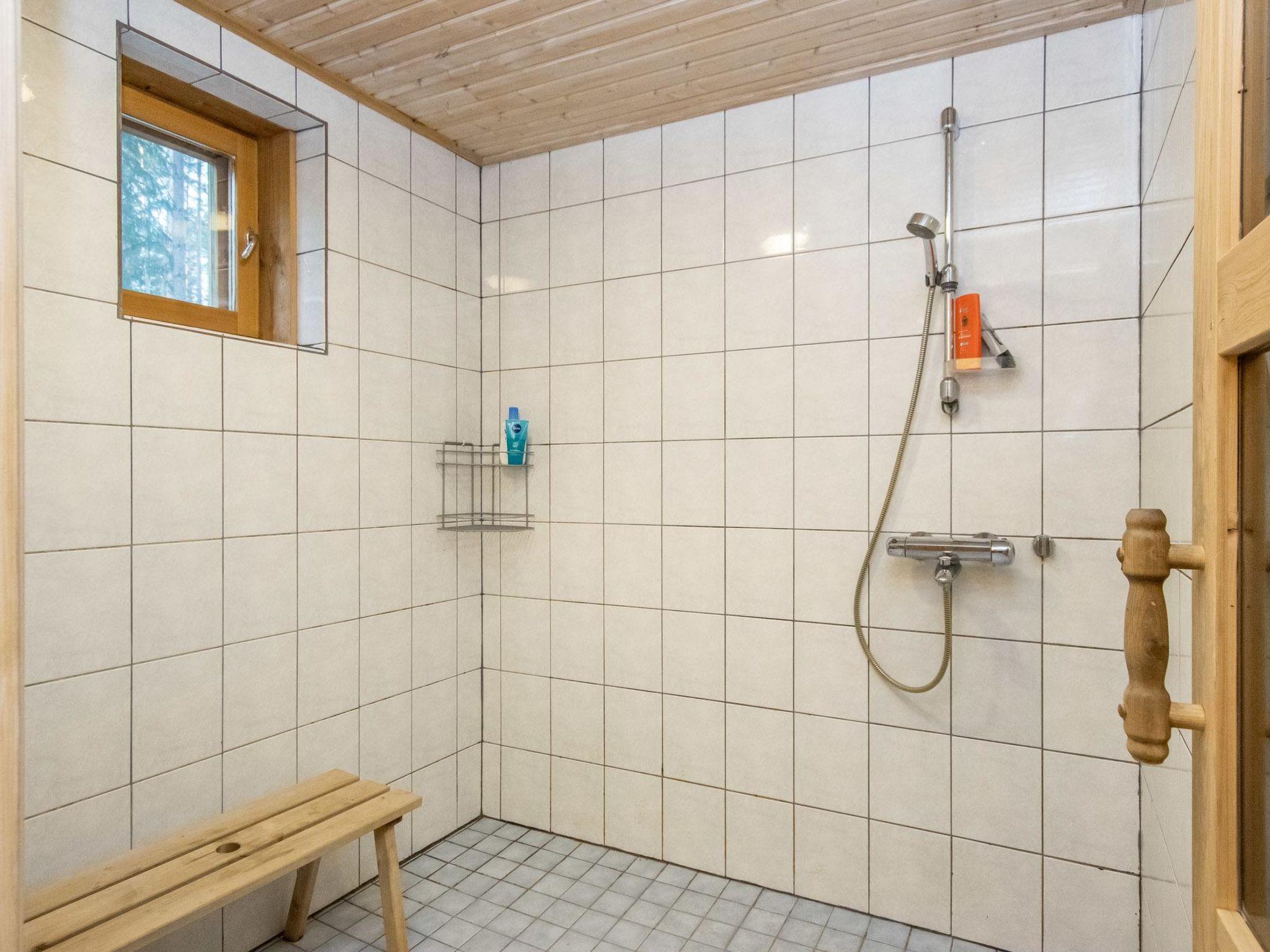 Foto 19 - Casa de 2 habitaciones en Liperi con sauna