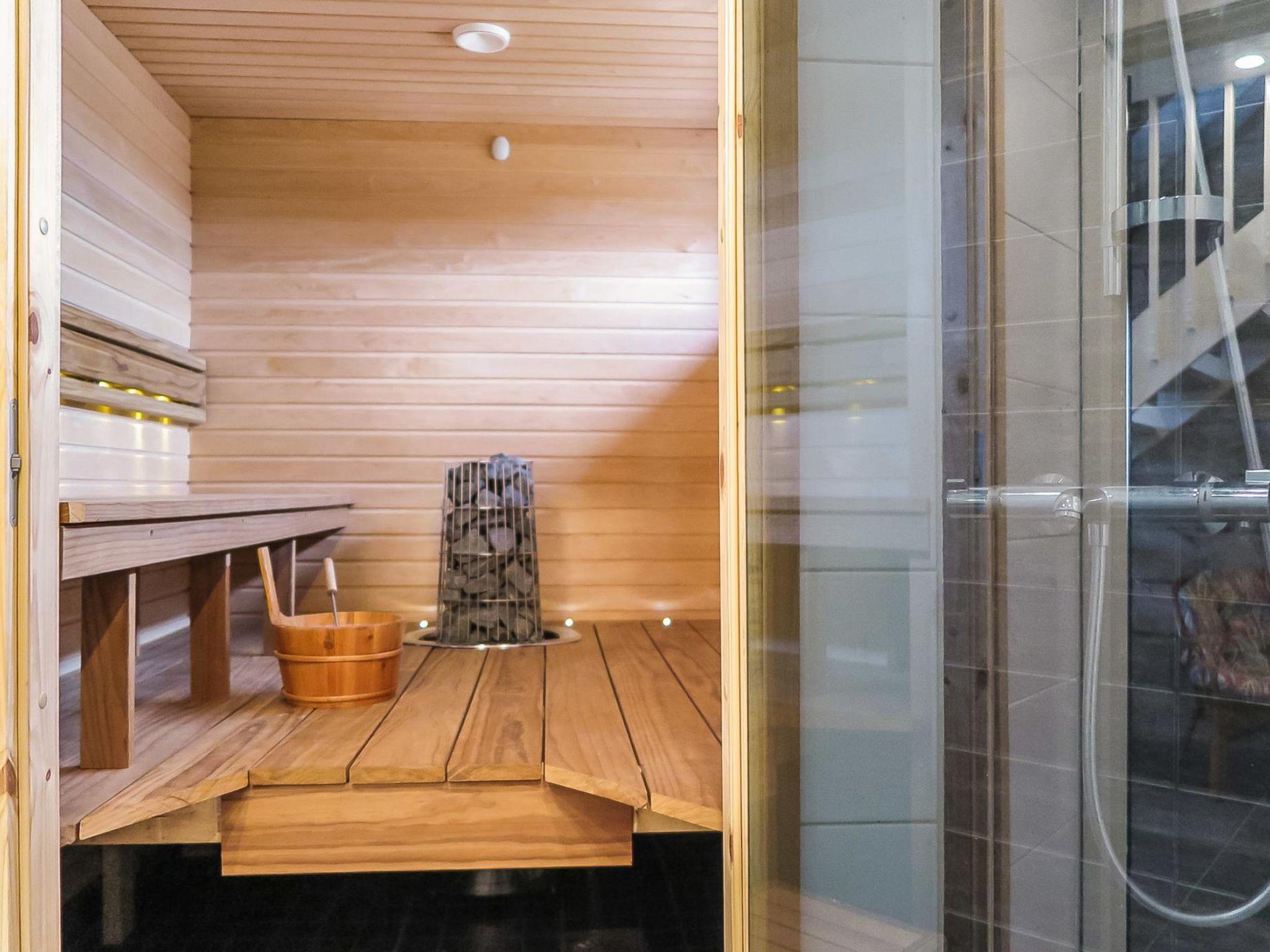 Foto 19 - Casa de 3 habitaciones en Inari con sauna y vistas a la montaña