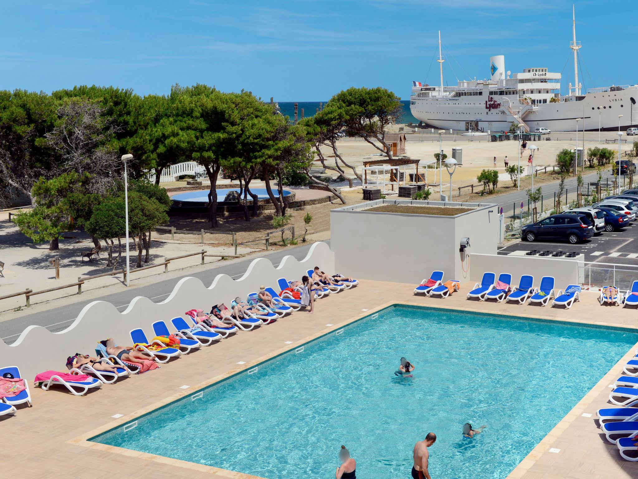 Foto 13 - Appartamento con 2 camere da letto a Le Barcarès con piscina e terrazza