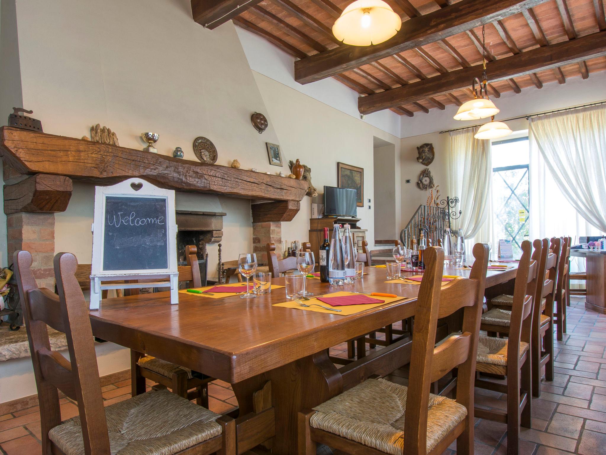 Photo 21 - Maison de 3 chambres à Civitella in Val di Chiana avec piscine privée et jardin