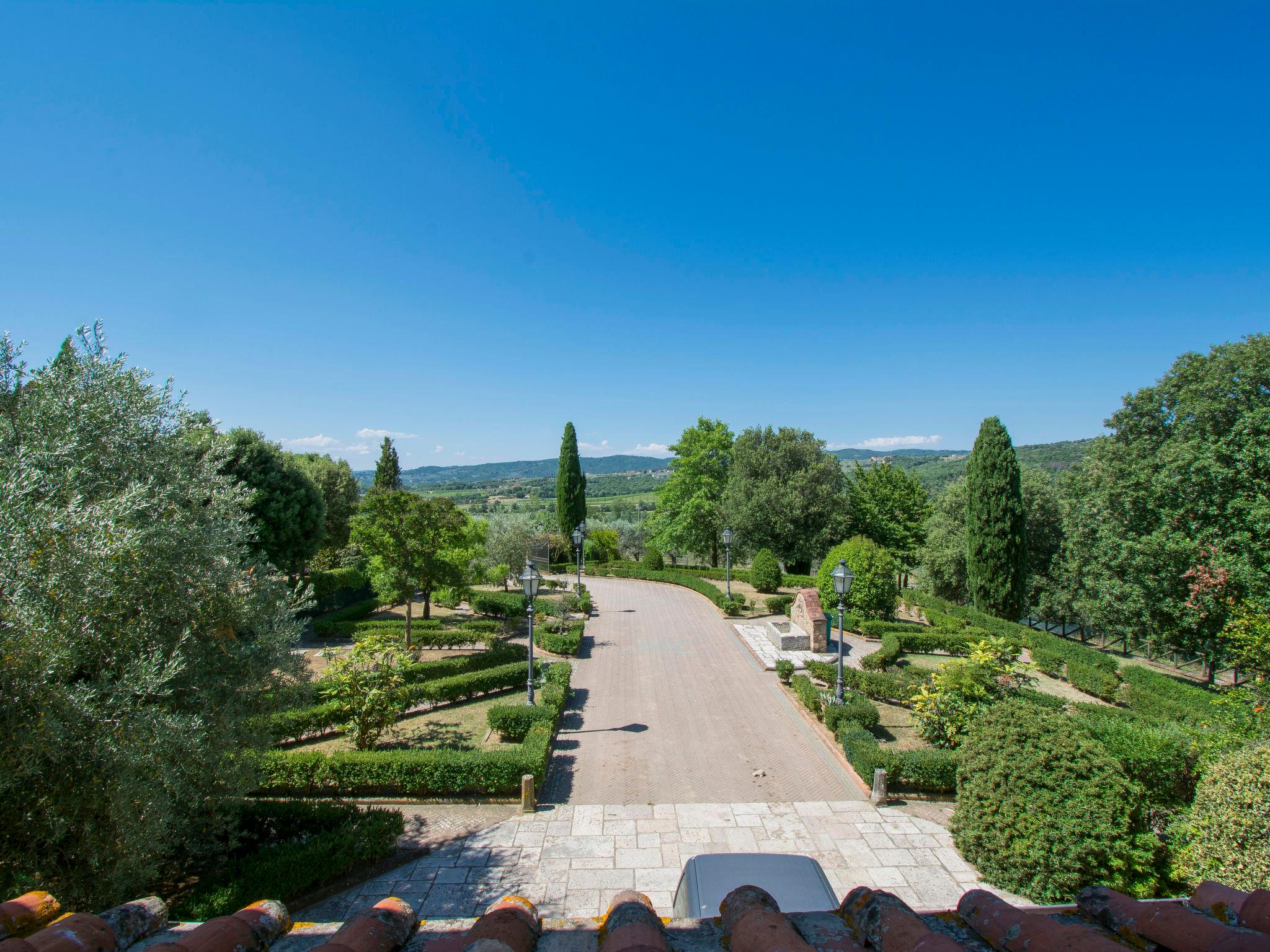 Foto 12 - Casa de 3 quartos em Civitella in Val di Chiana com piscina privada e jardim