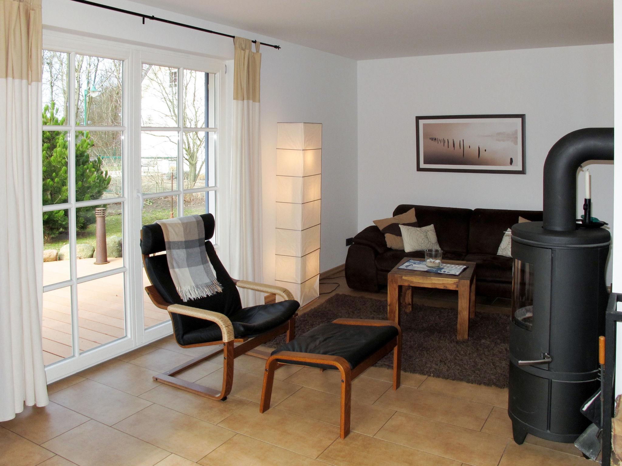 Photo 3 - 2 bedroom House in Trassenheide with terrace and sea view