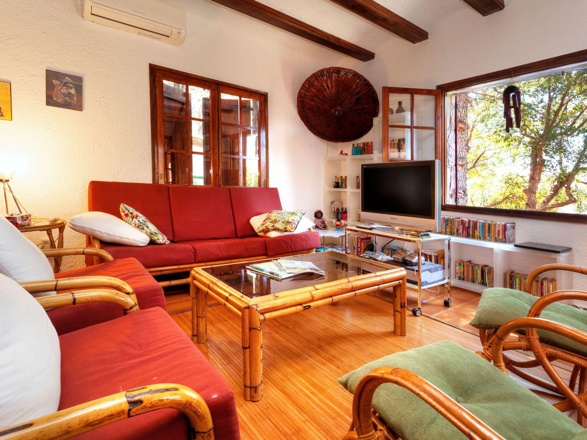 Photo 4 - 4 bedroom House in Calonge i Sant Antoni with private pool and sea view