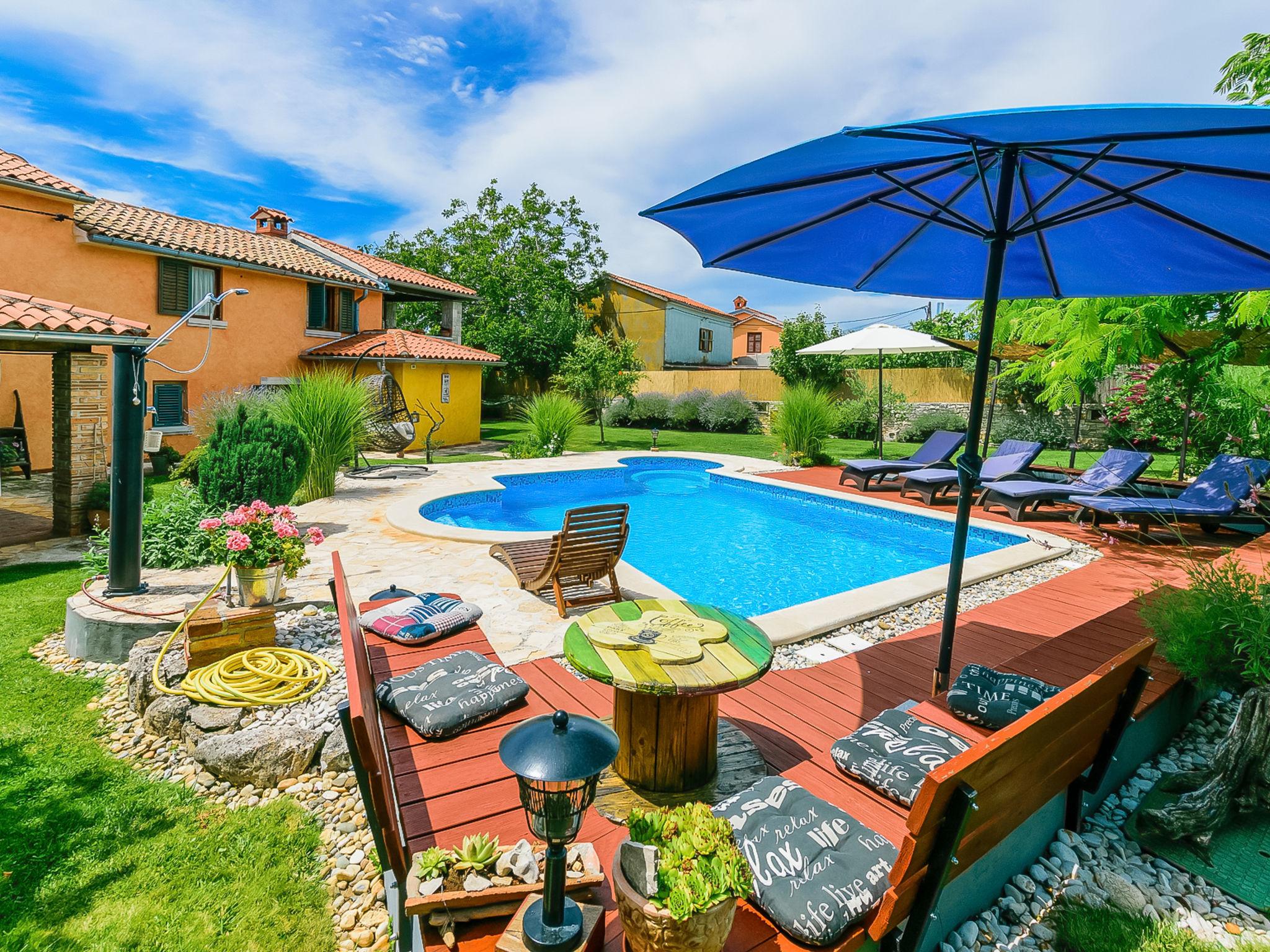 Foto 4 - Haus mit 3 Schlafzimmern in Svetvinčenat mit privater pool und blick aufs meer