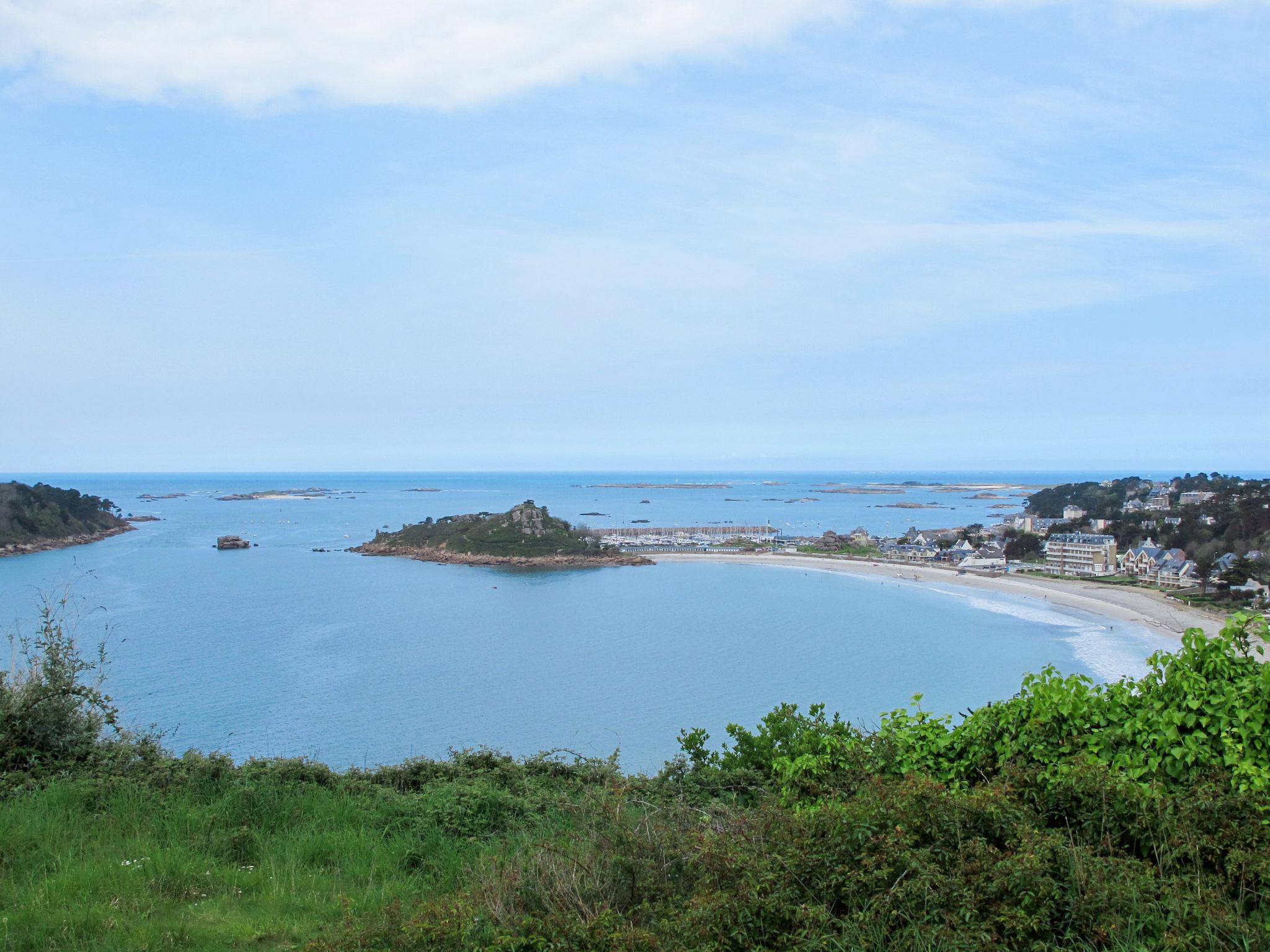 Photo 29 - Maison de 3 chambres à Trébeurden avec jardin et vues à la mer