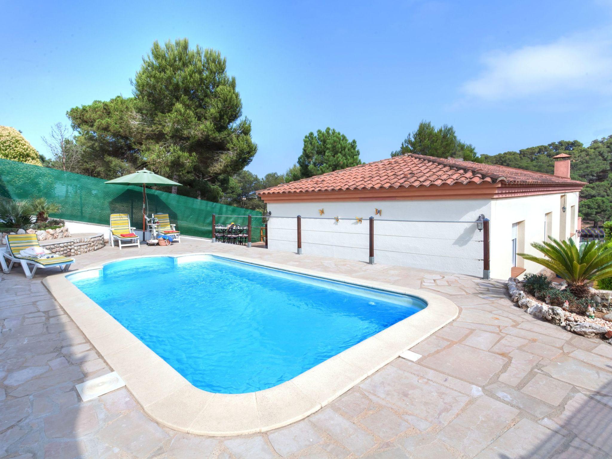 Photo 1 - Maison de 4 chambres à Lloret de Mar avec piscine privée et vues à la mer