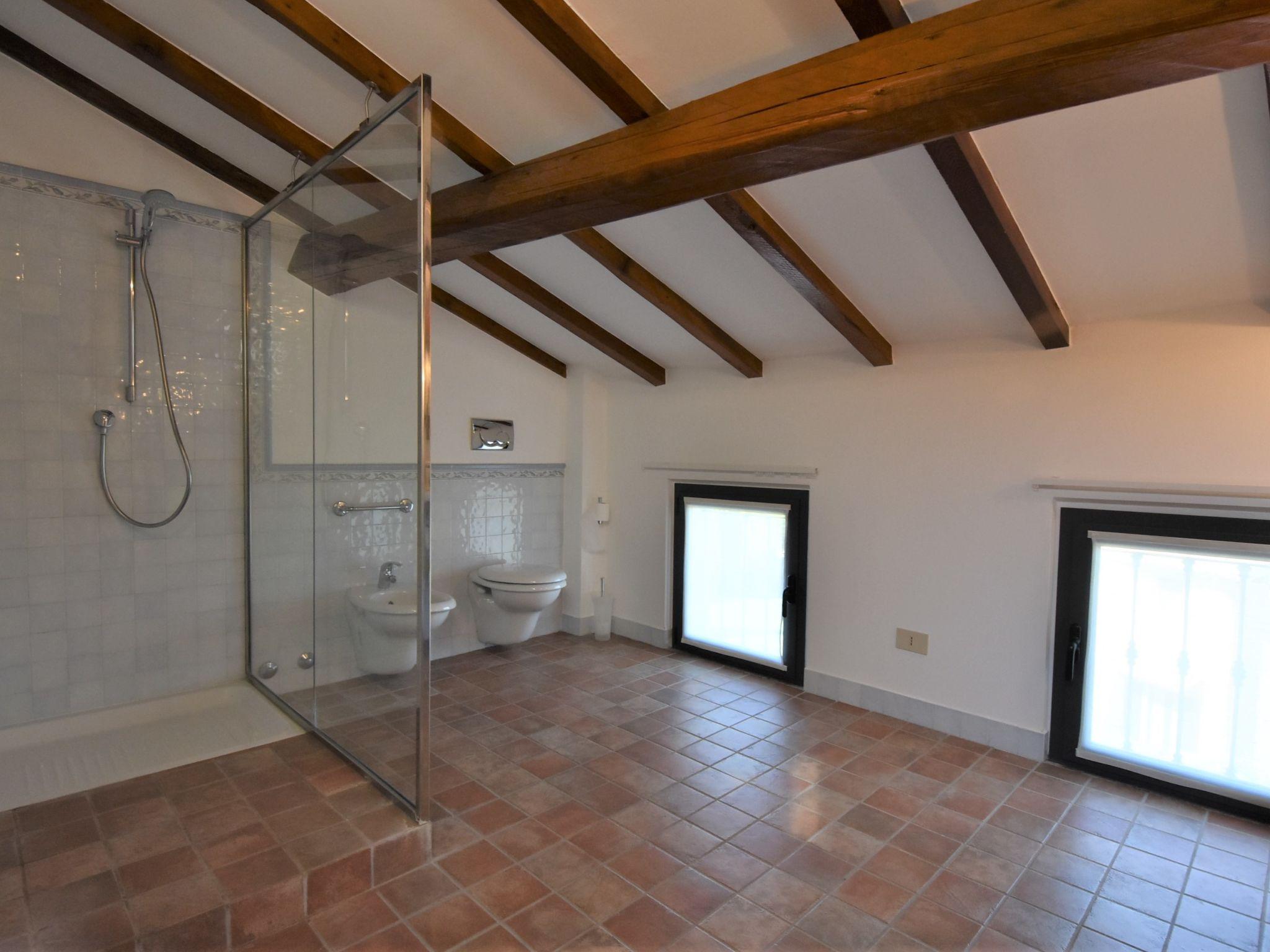 Photo 13 - 3 bedroom House in Castana with swimming pool and terrace