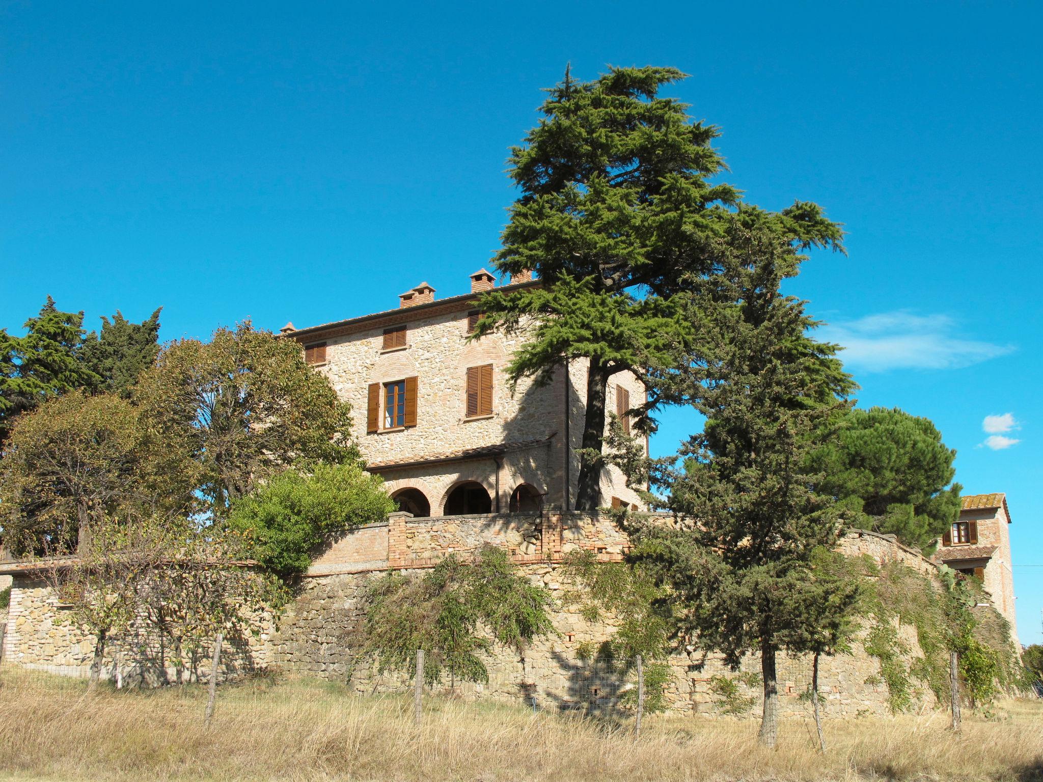 Foto 42 - Apartment mit 2 Schlafzimmern in Volterra mit schwimmbad und garten