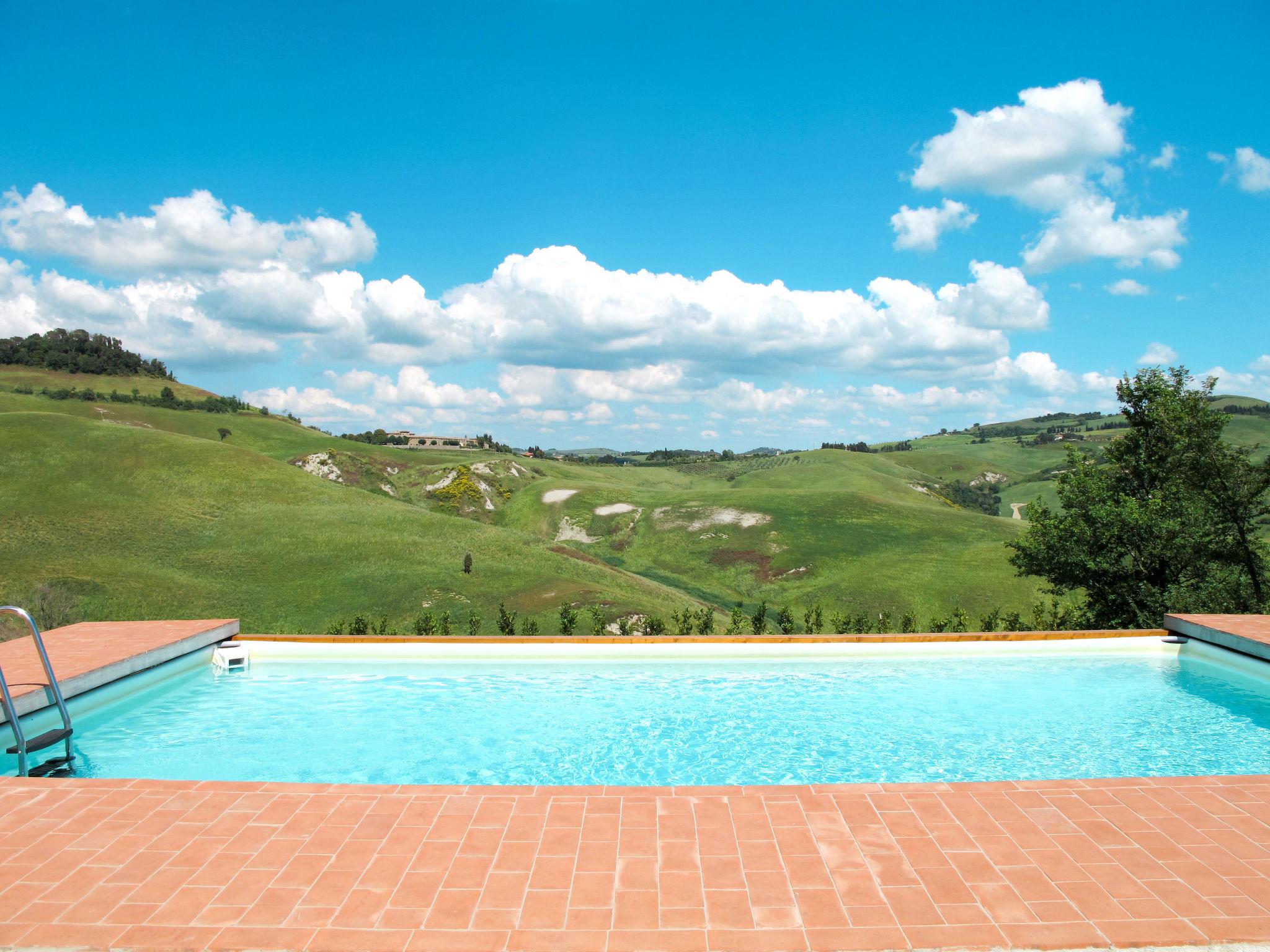 Foto 33 - Appartamento con 2 camere da letto a Volterra con piscina e giardino