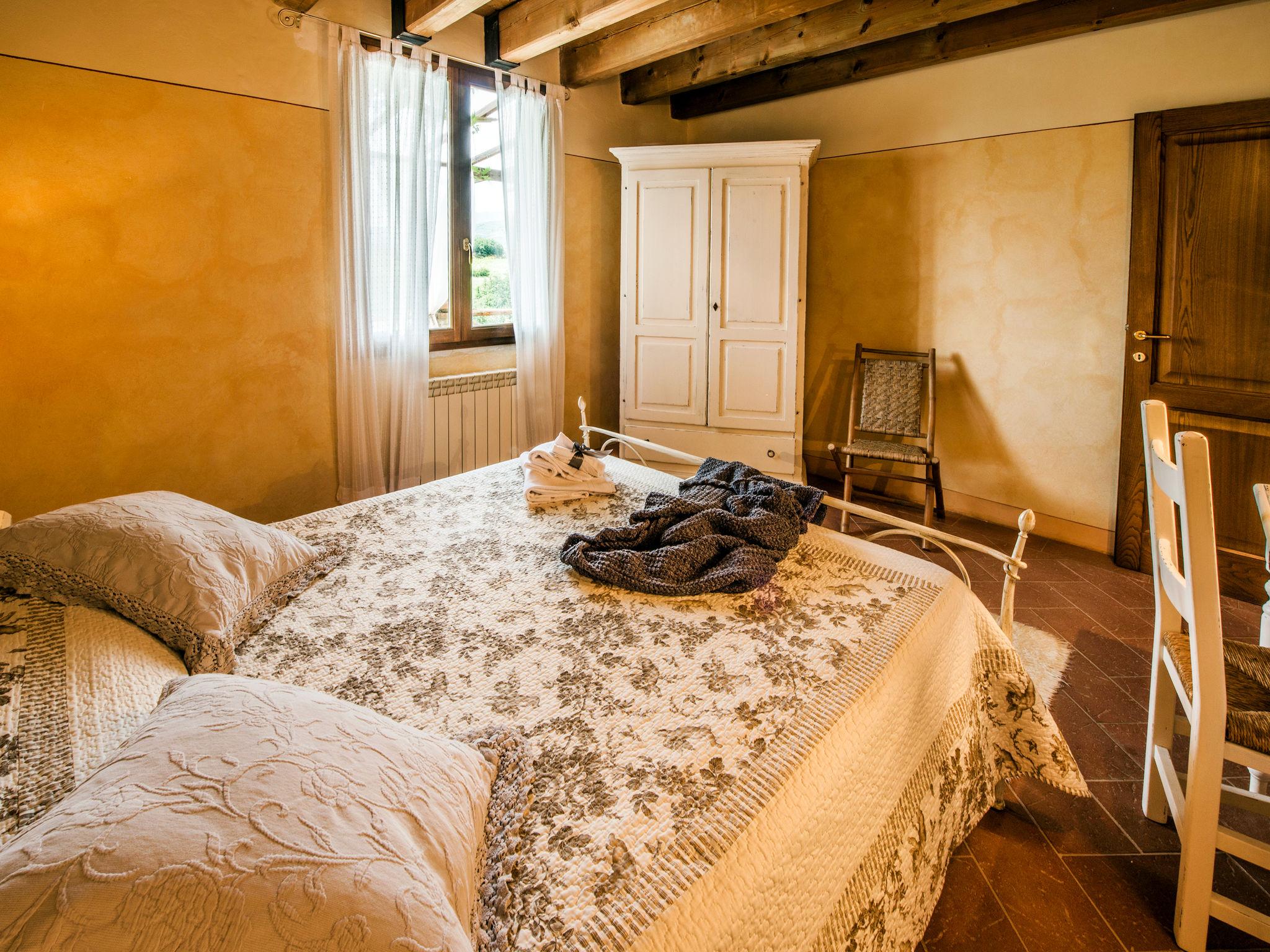 Foto 26 - Haus mit 11 Schlafzimmern in Terranuova Bracciolini mit privater pool und garten