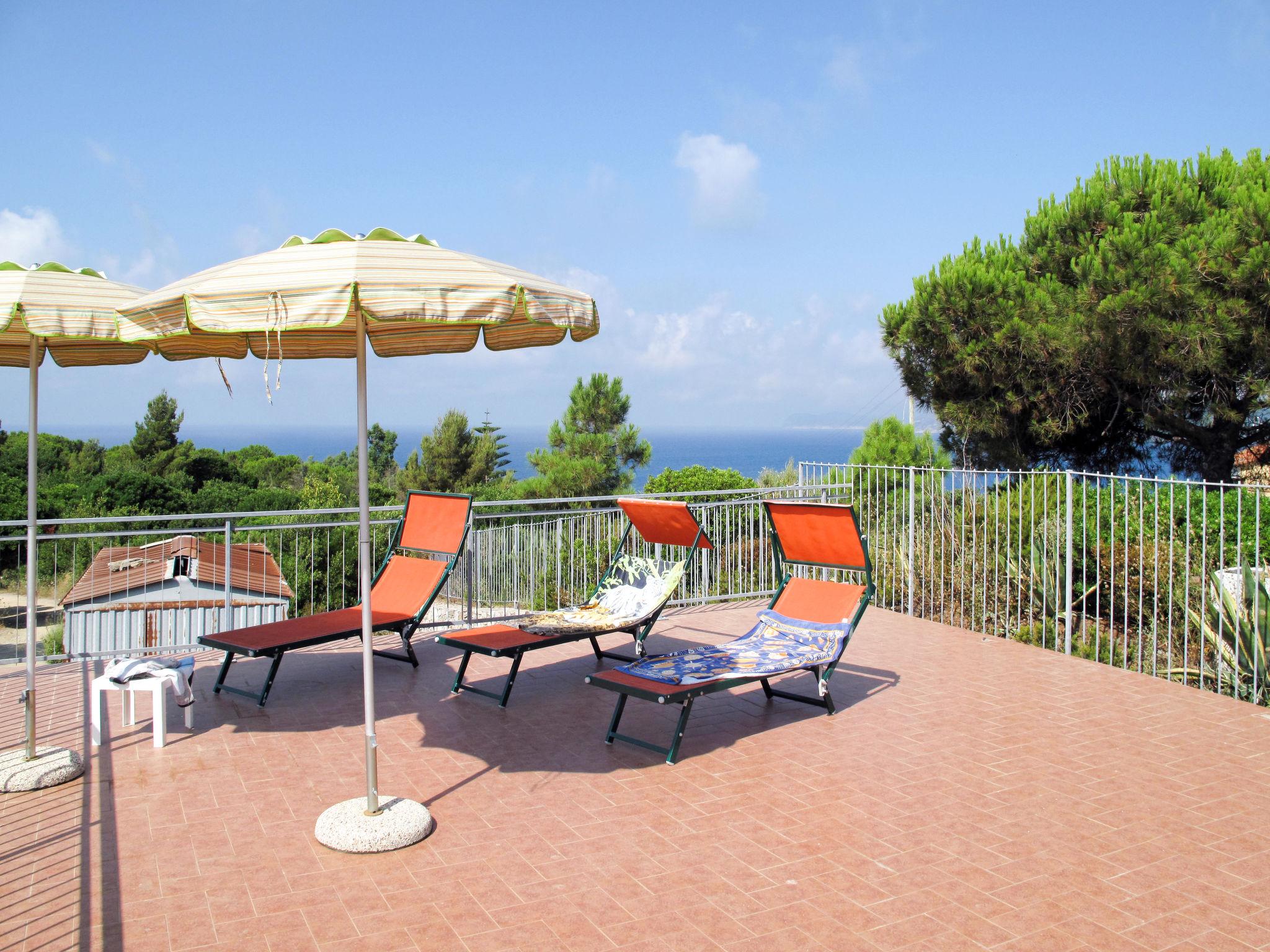 Photo 16 - Appartement en Capoliveri avec jardin et vues à la mer
