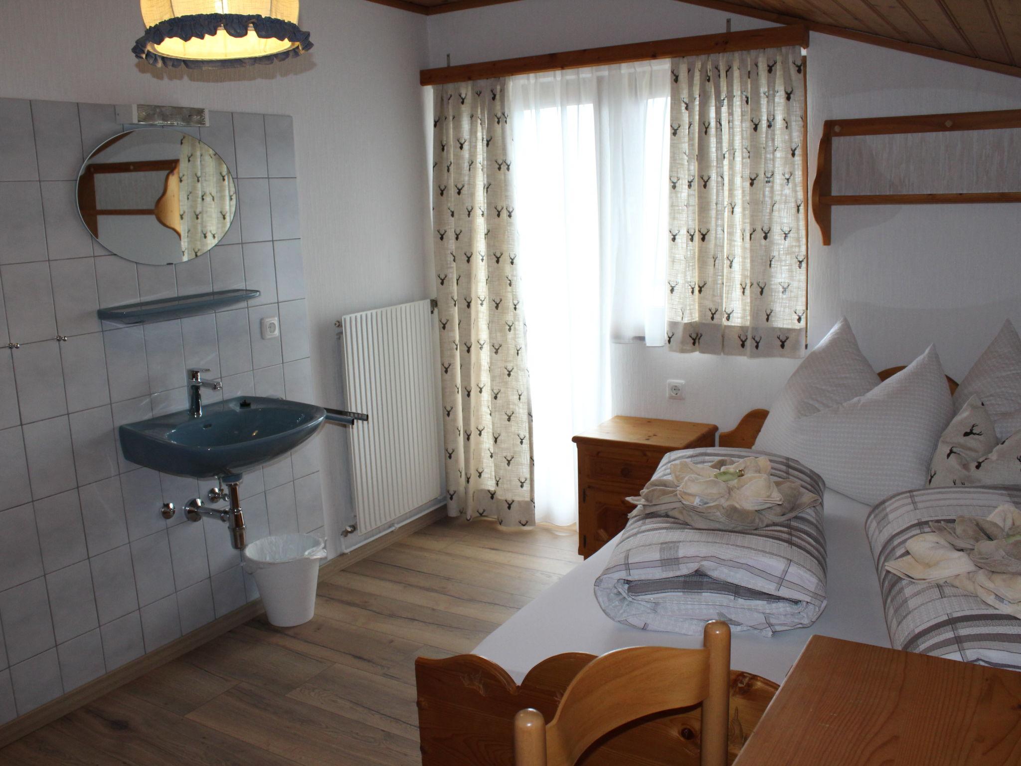 Foto 37 - Casa con 9 camere da letto a Uttendorf con giardino e vista sulle montagne