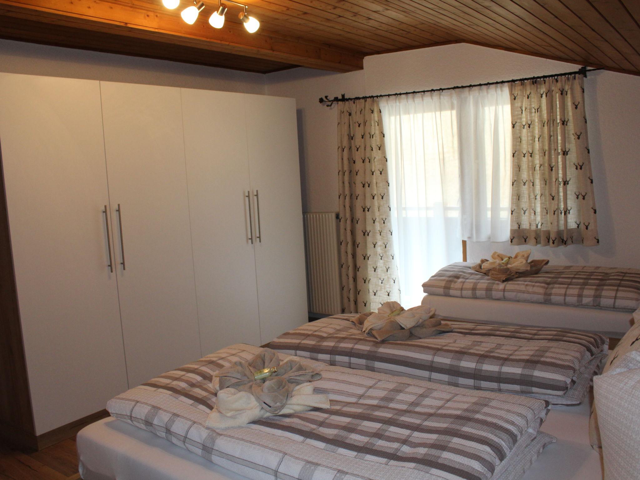 Foto 18 - Haus mit 9 Schlafzimmern in Uttendorf mit garten und blick auf die berge