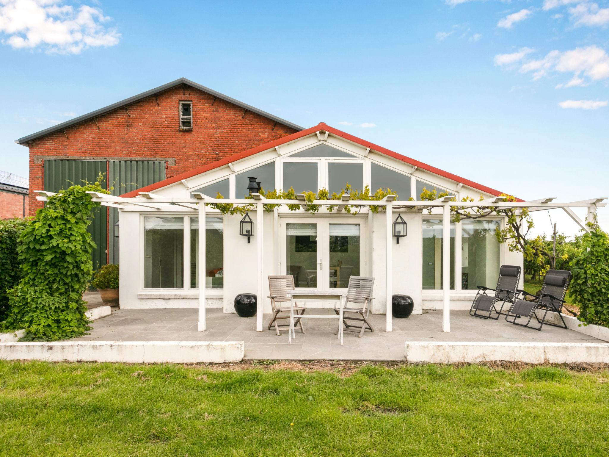 Photo 2 - House in Zaamslag with garden and terrace