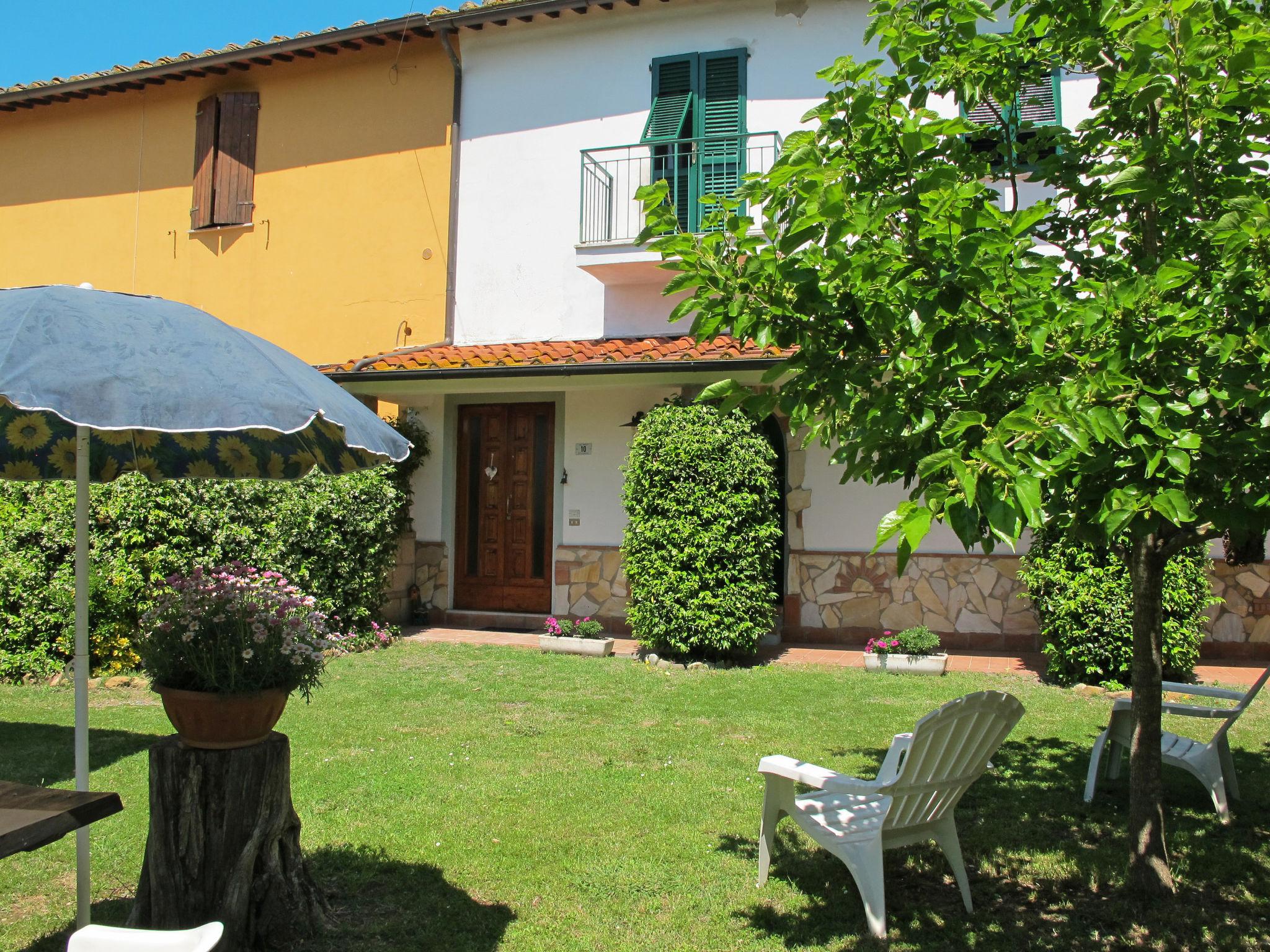 Photo 24 - 2 bedroom Apartment in San Miniato with swimming pool and garden
