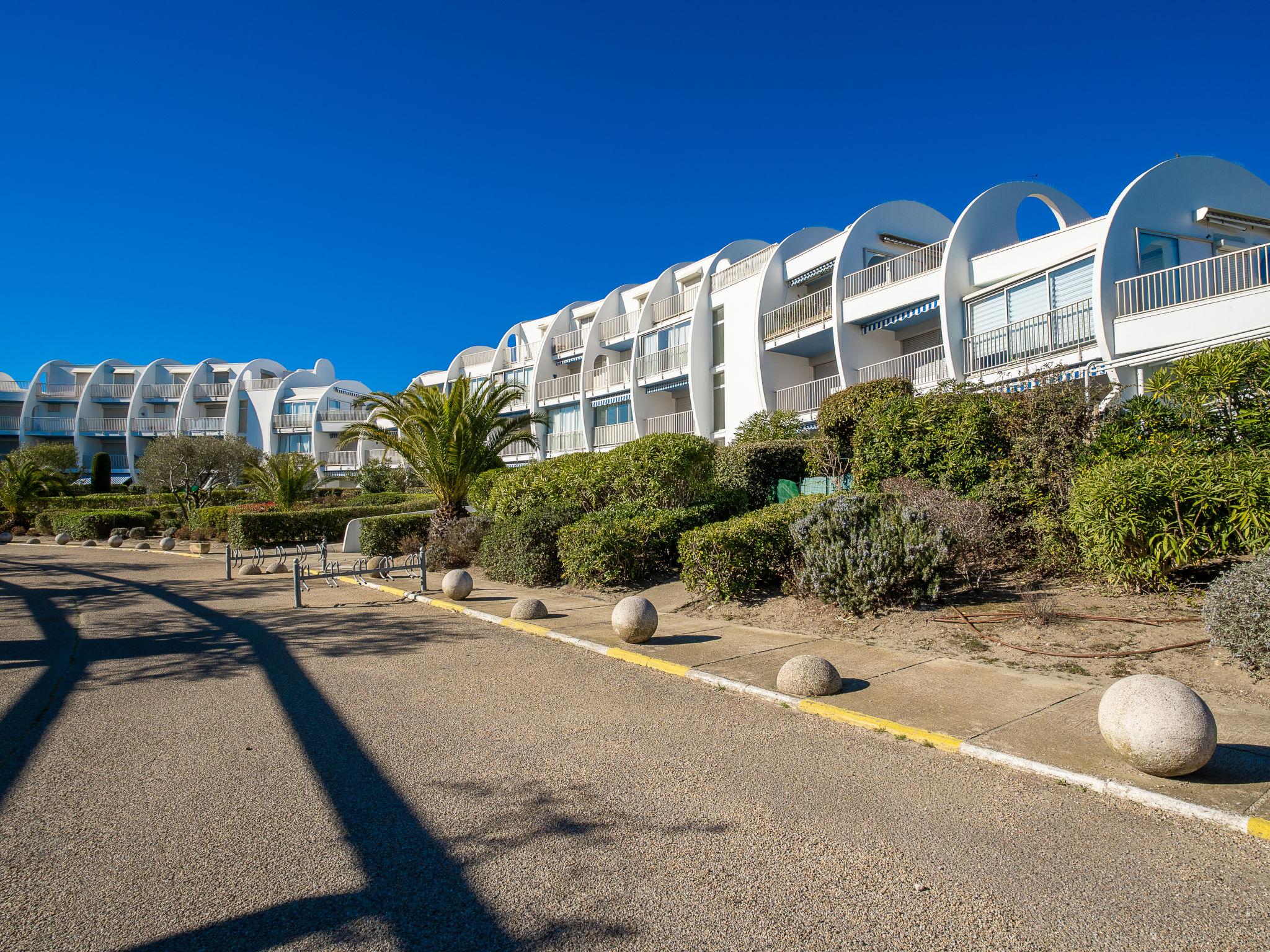 Foto 23 - Apartamento de 2 quartos em Le Grau-du-Roi com terraço