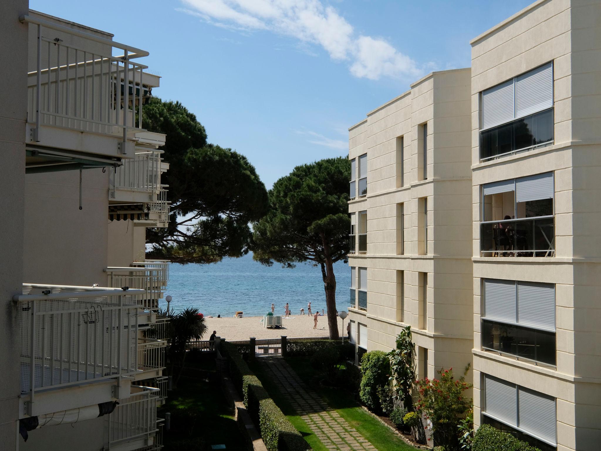 Foto 1 - Apartamento de 2 habitaciones en Cambrils con jardín y vistas al mar
