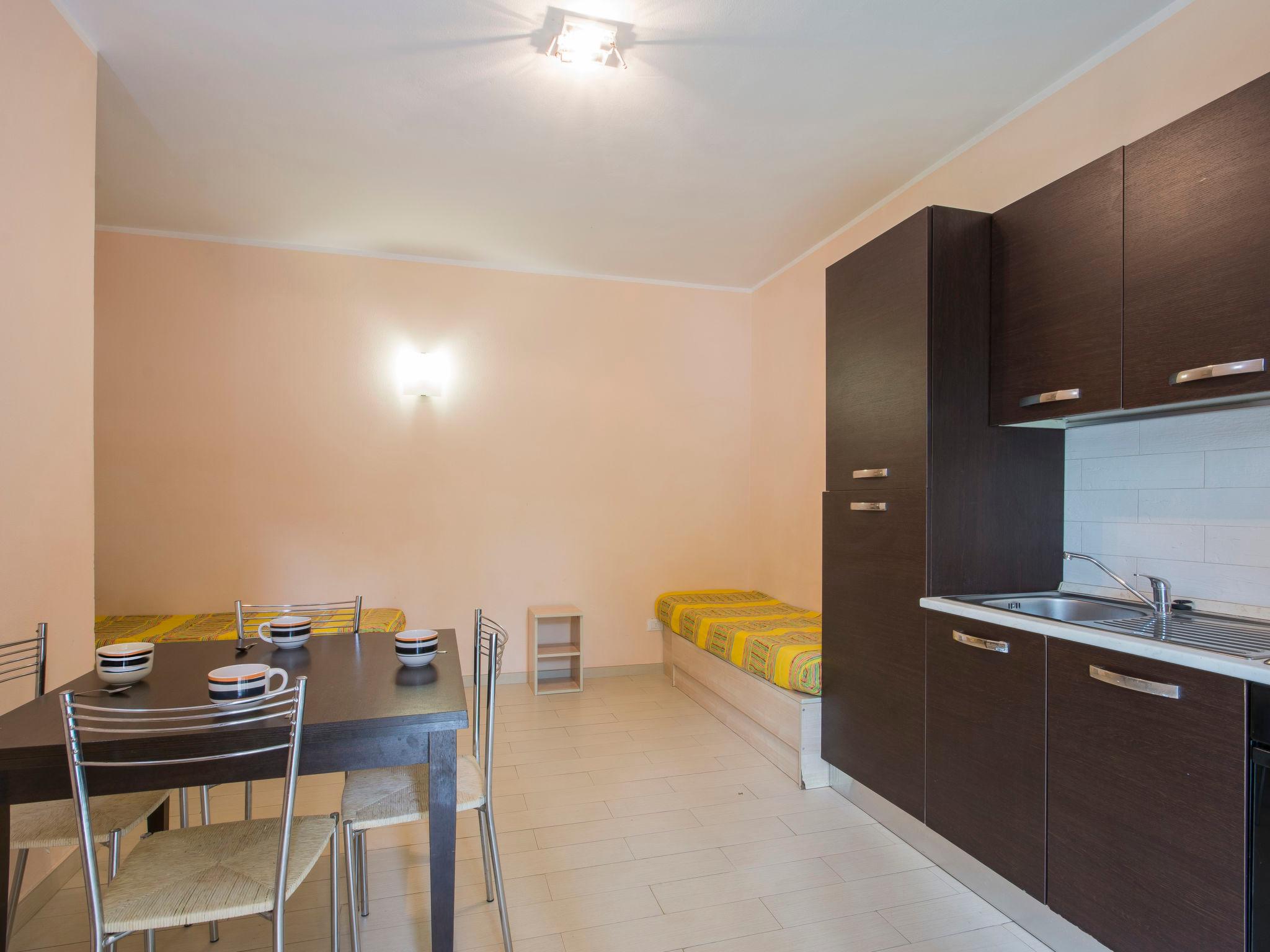 Foto 6 - Apartamento de 1 quarto em Bibbona com piscina e jardim