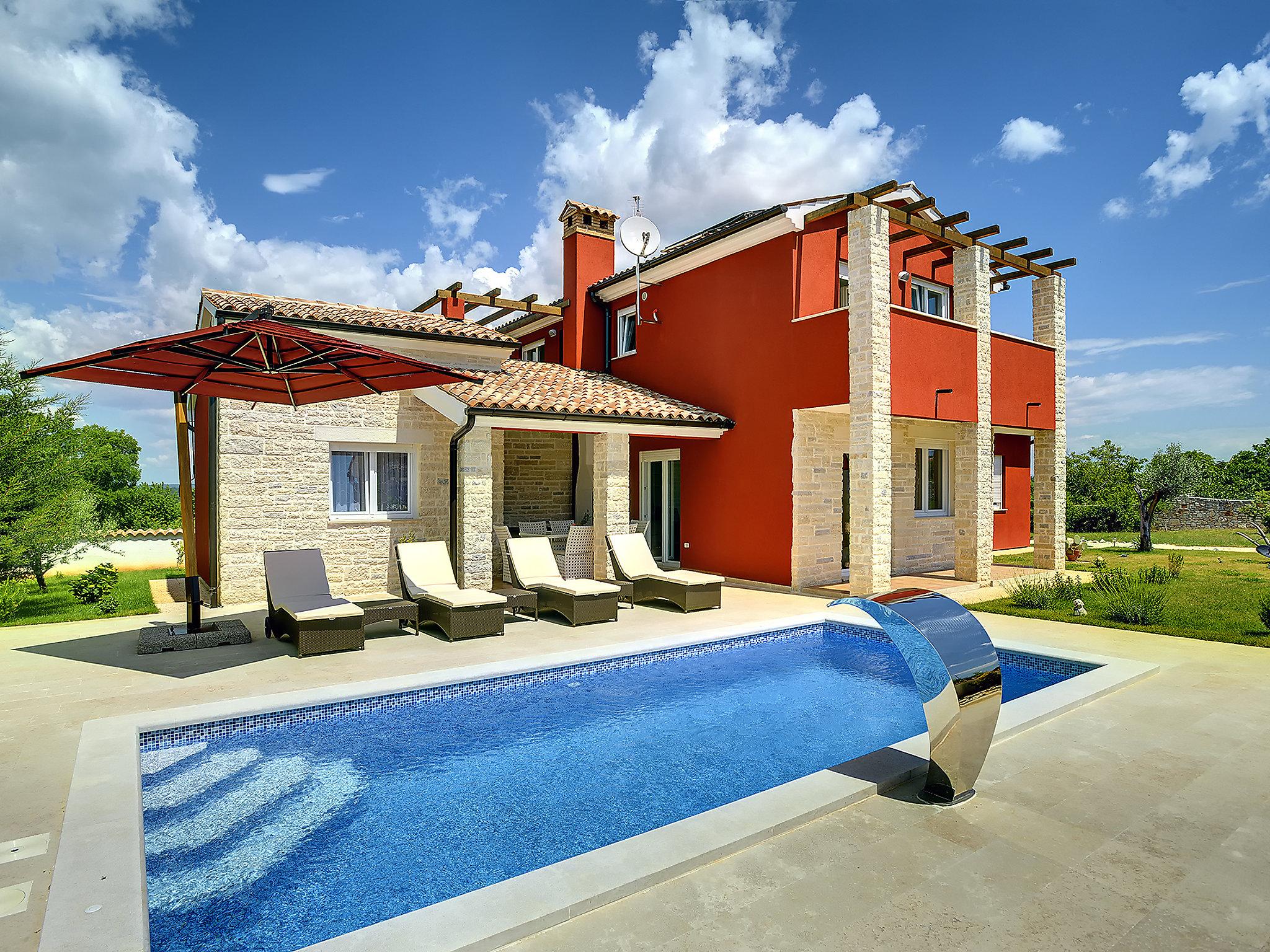 Photo 1 - Maison de 4 chambres à Marčana avec piscine privée et vues à la mer