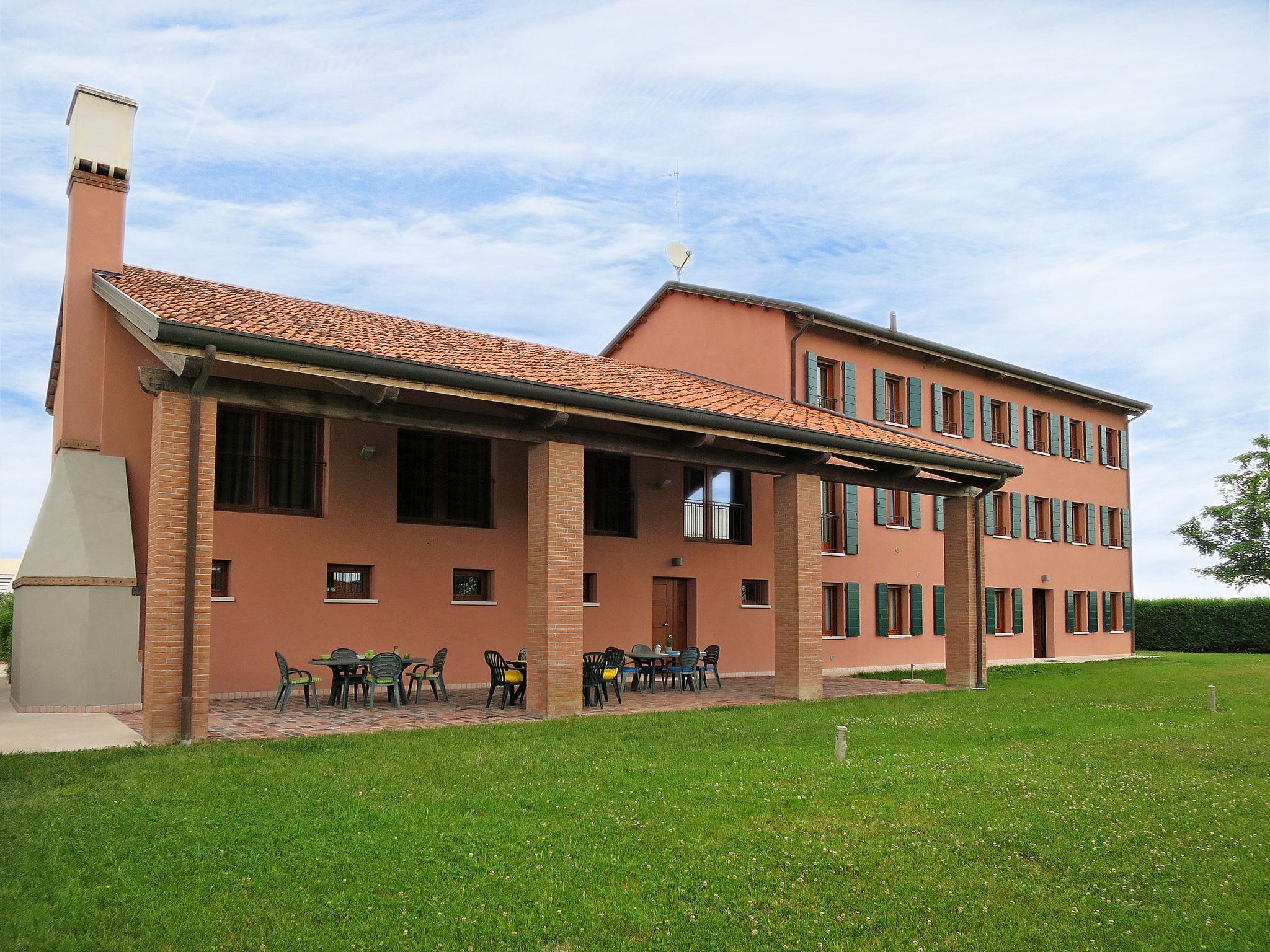 Foto 2 - Appartamento con 1 camera da letto a San Michele al Tagliamento con piscina e giardino