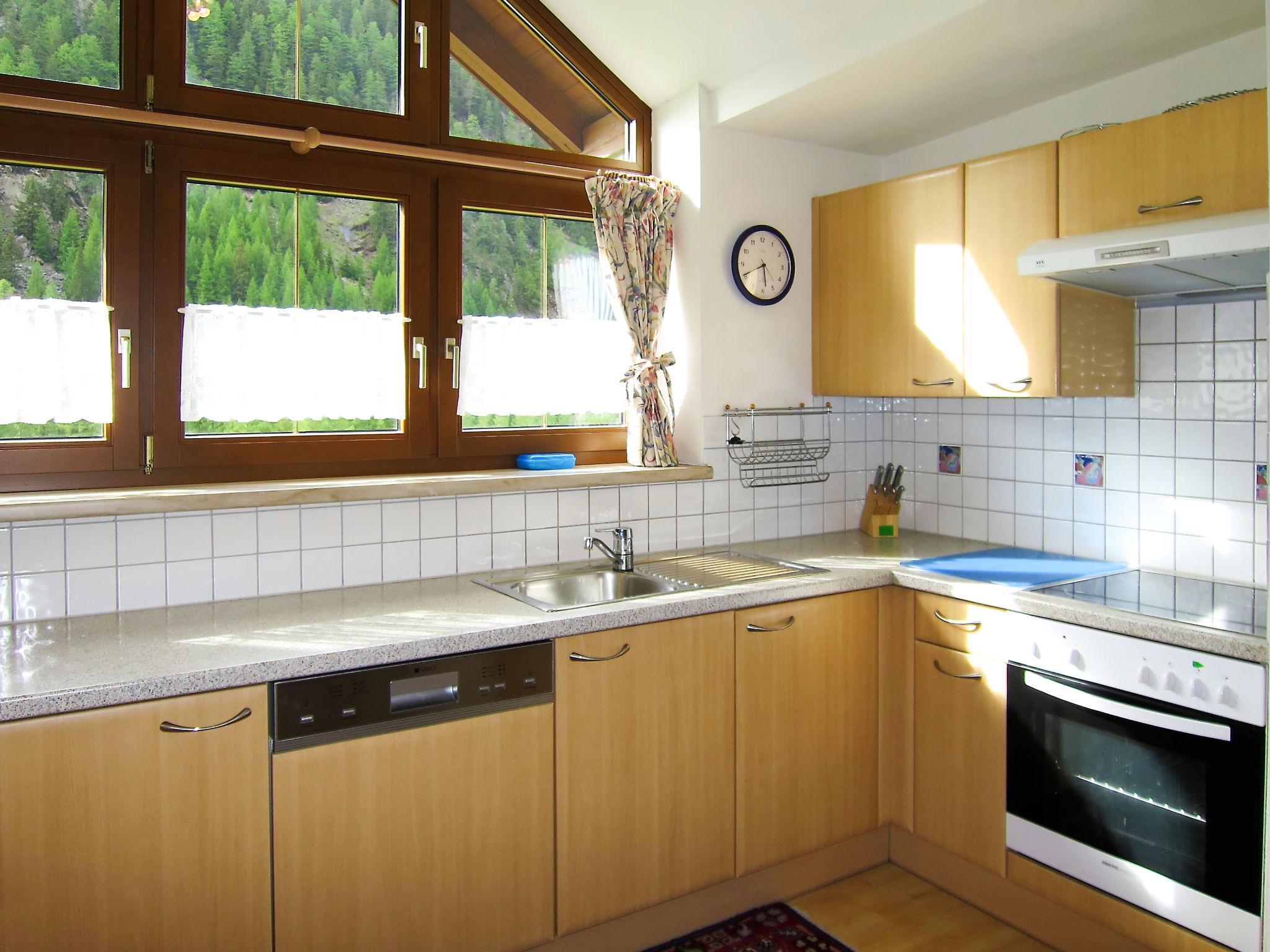 Foto 9 - Apartamento de 3 quartos em Sölden com jardim