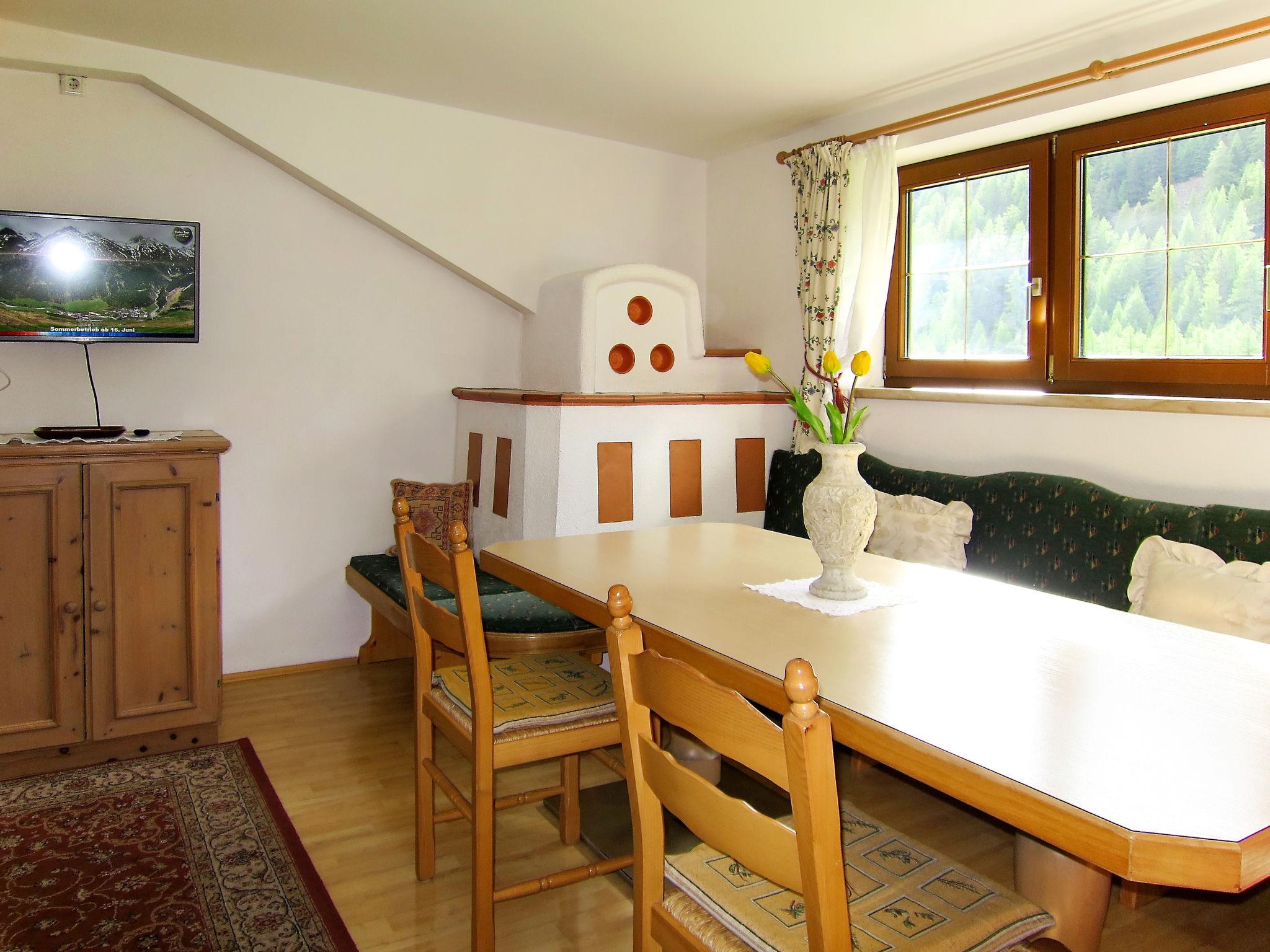 Photo 4 - 3 bedroom Apartment in Sölden with garden and mountain view