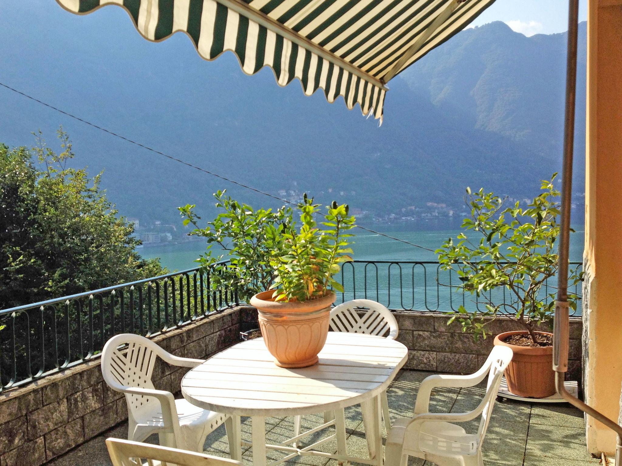 Photo 19 - 2 bedroom Apartment in Nesso with garden and terrace