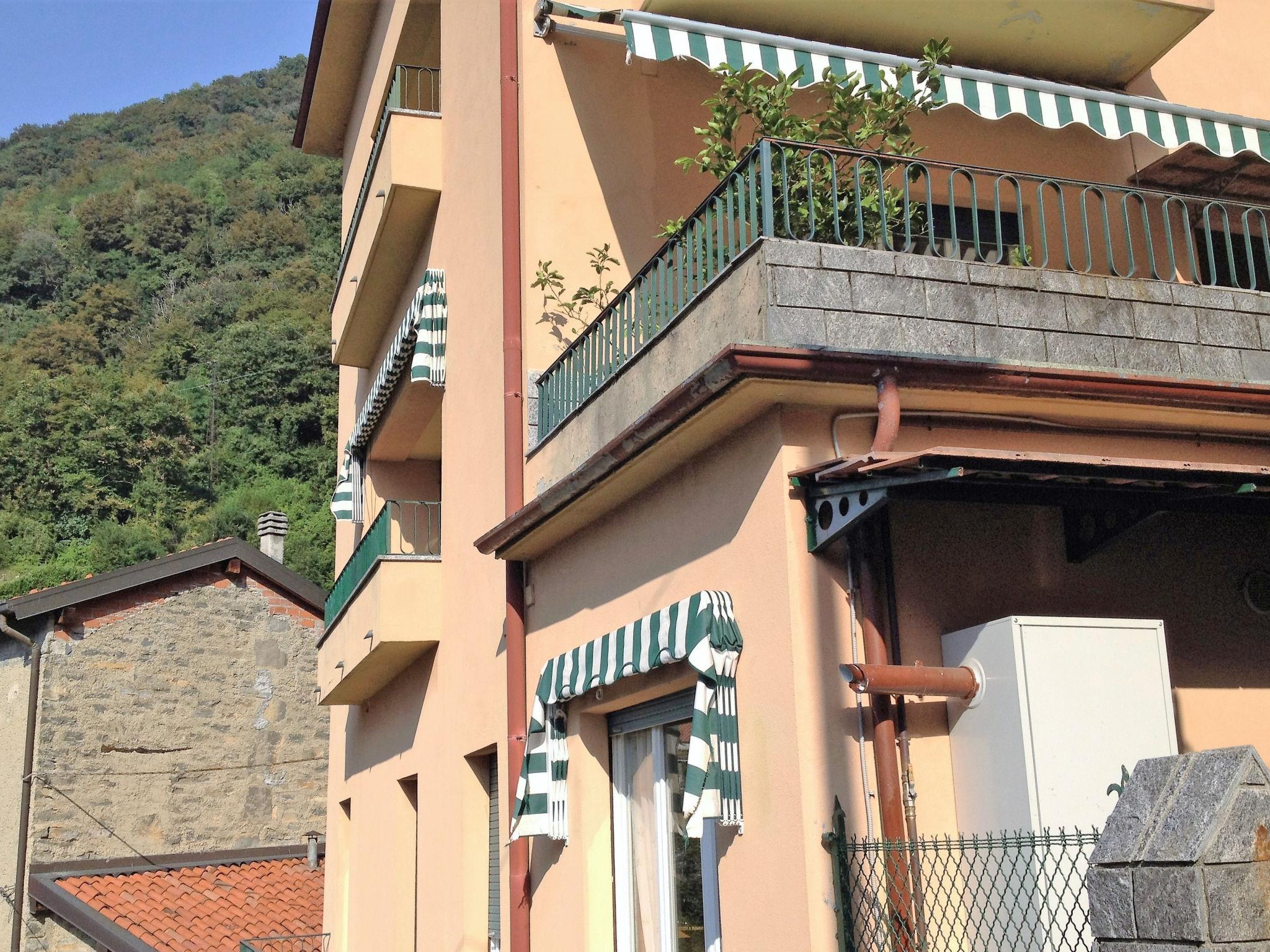 Photo 21 - 2 bedroom Apartment in Nesso with terrace and mountain view