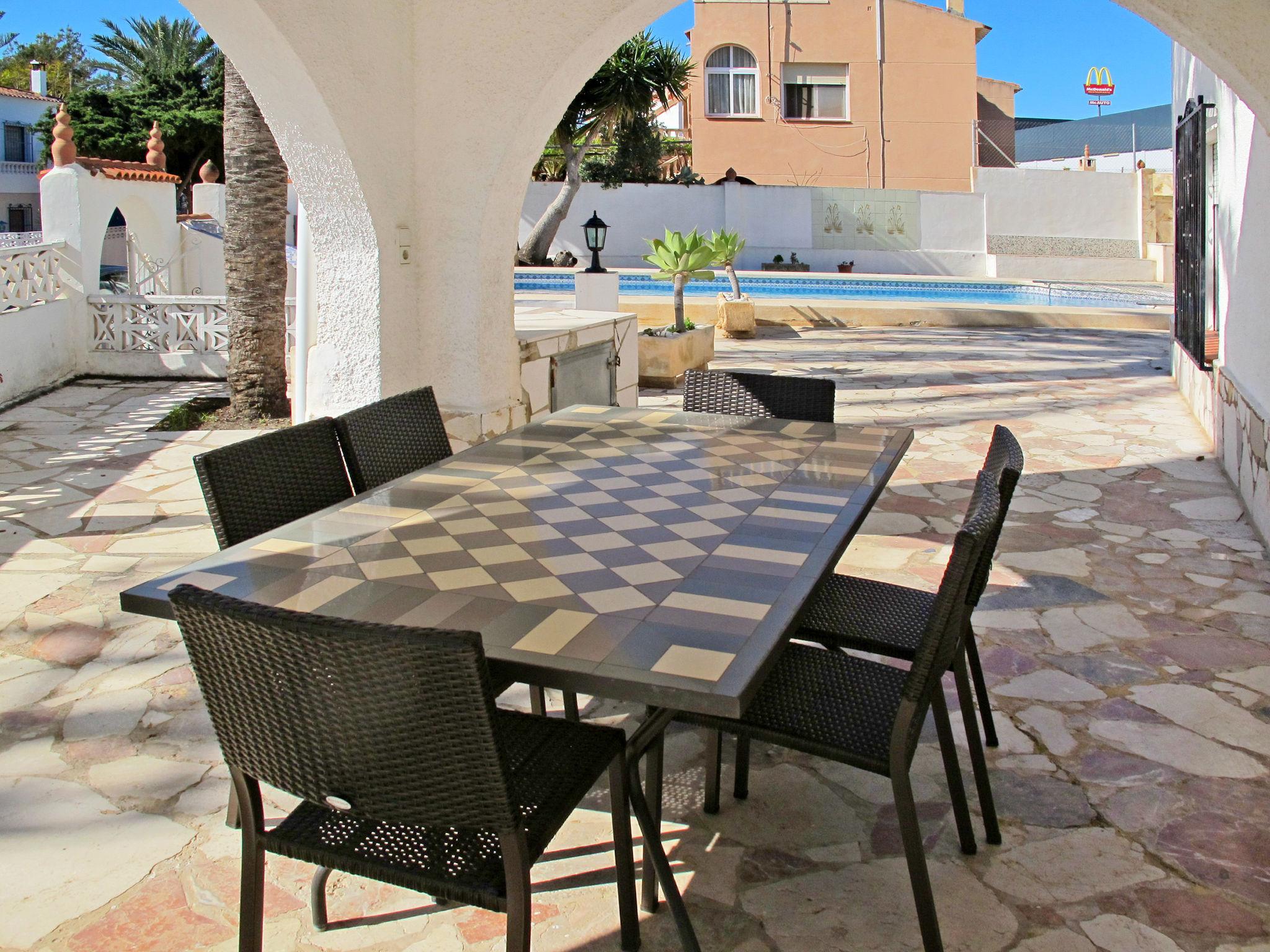 Photo 3 - 3 bedroom House in l'Alfàs del Pi with private pool and sea view