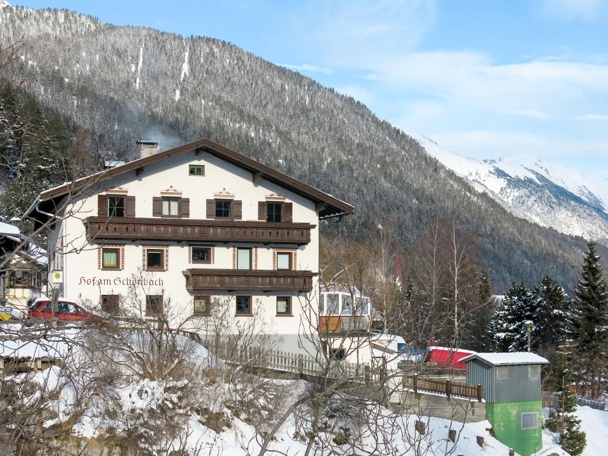 Foto 21 - Appartamento con 2 camere da letto a Sankt Anton am Arlberg con giardino e vista sulle montagne