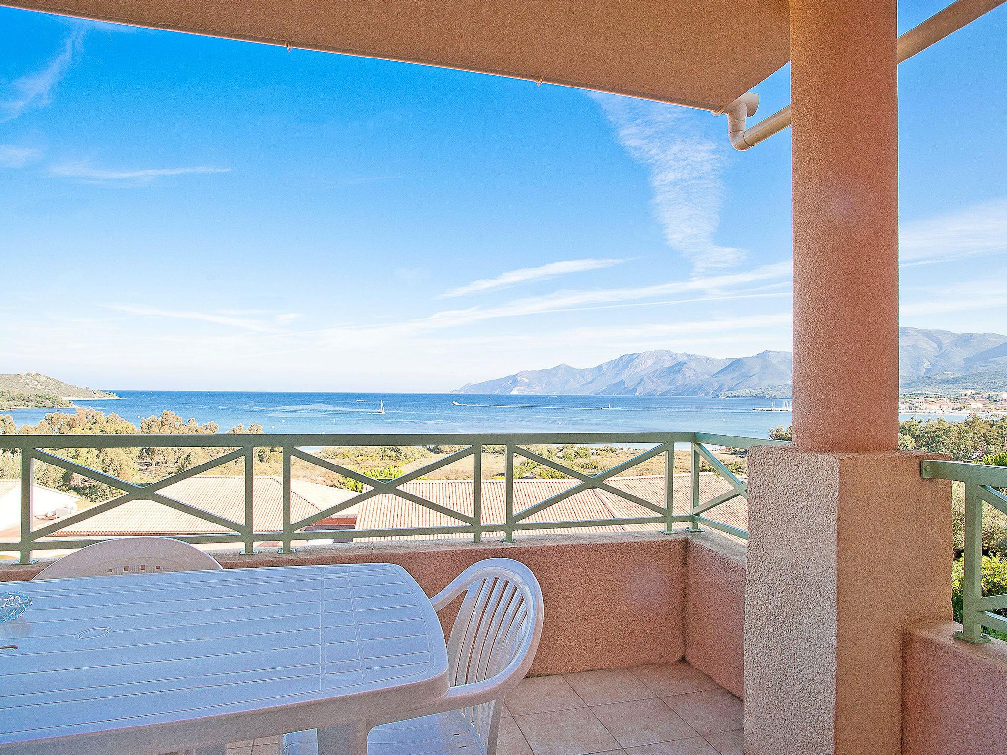 Photo 4 - Appartement de 2 chambres à Saint-Florent avec piscine et terrasse