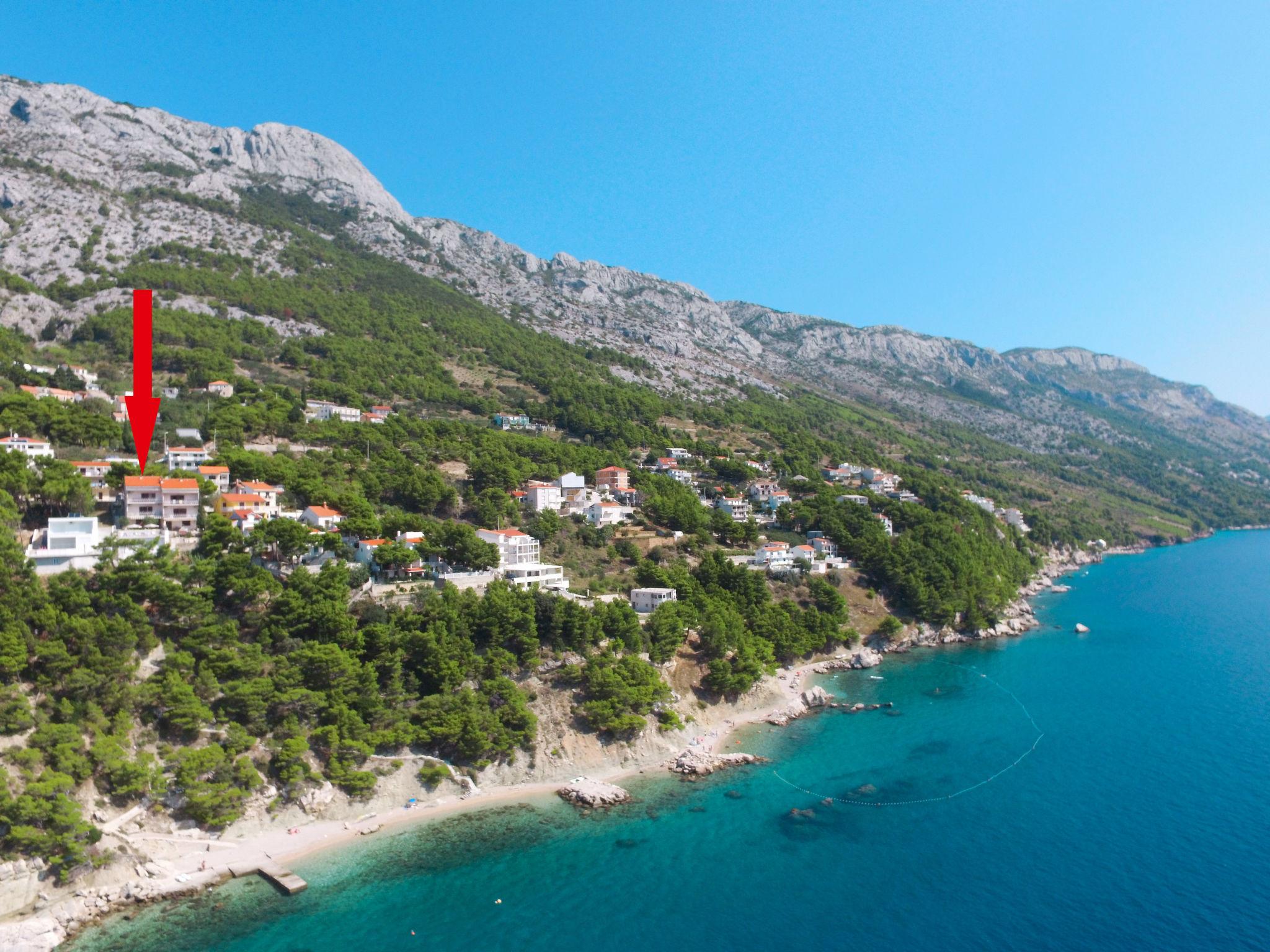 Foto 19 - Appartamento con 2 camere da letto a Omiš con piscina e vista mare