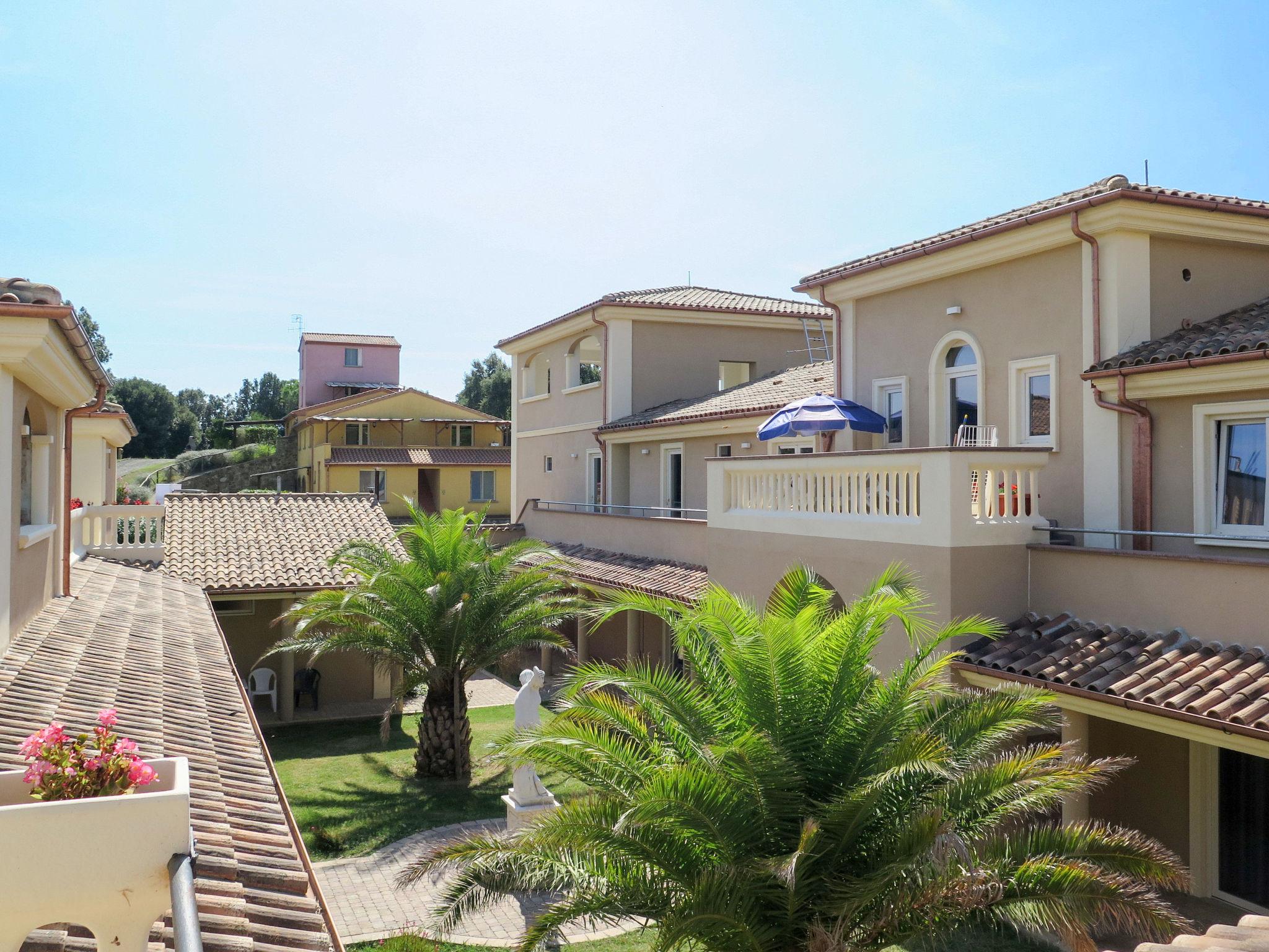 Photo 20 - Appartement de 3 chambres à Riparbella avec piscine et jardin