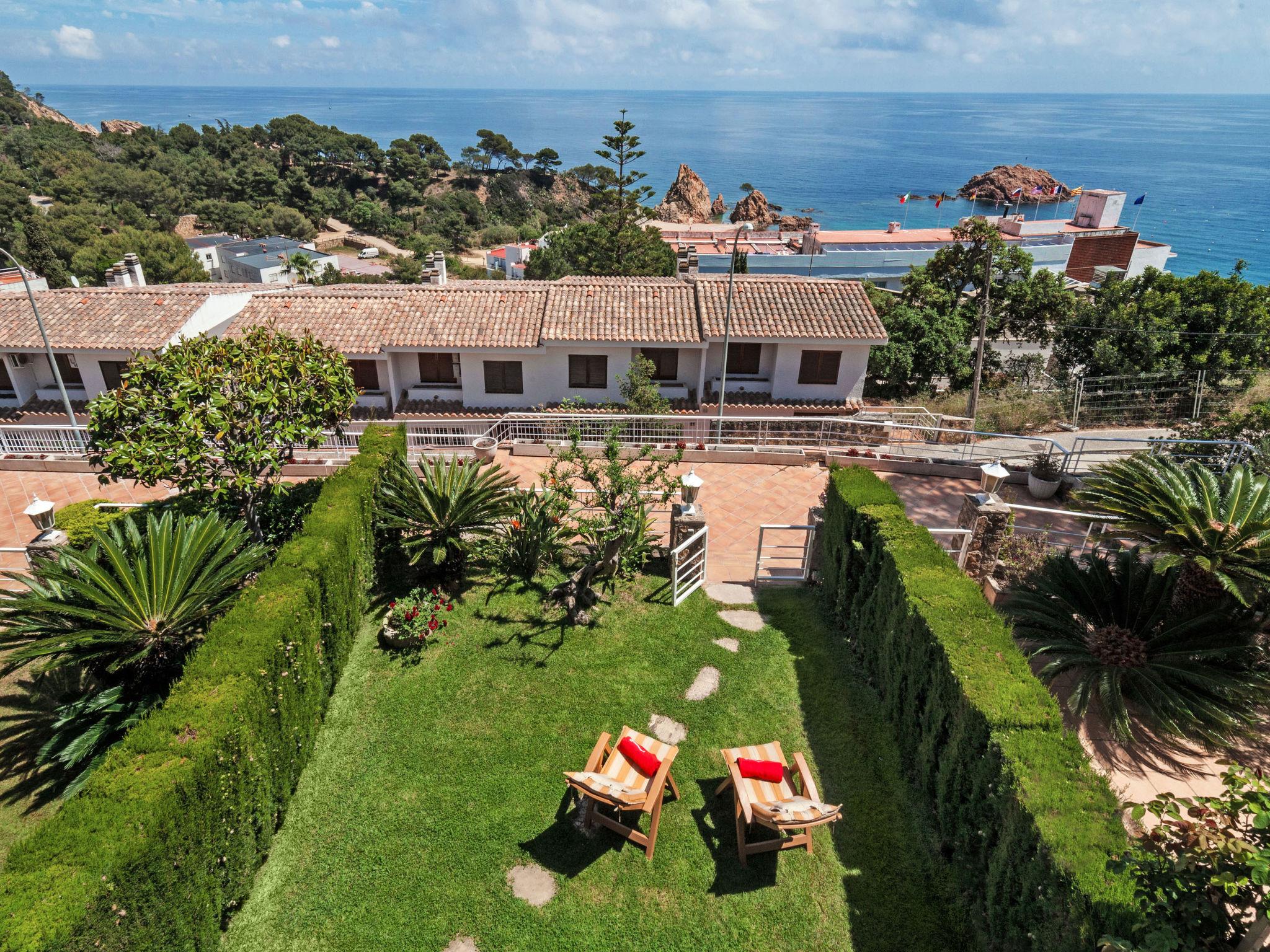 Foto 17 - Casa de 3 quartos em Tossa de Mar com piscina e vistas do mar